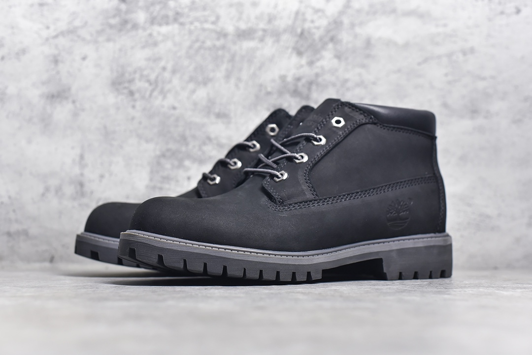 Timberland Fatigue Chukka Nubuck Boots经典户外短筒百搭工装马丁靴“全黑武士” TB032085-001