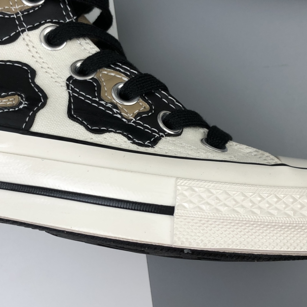 160 Converse Chuck 70 奶牛花纹高帮休闲板鞋 168904C