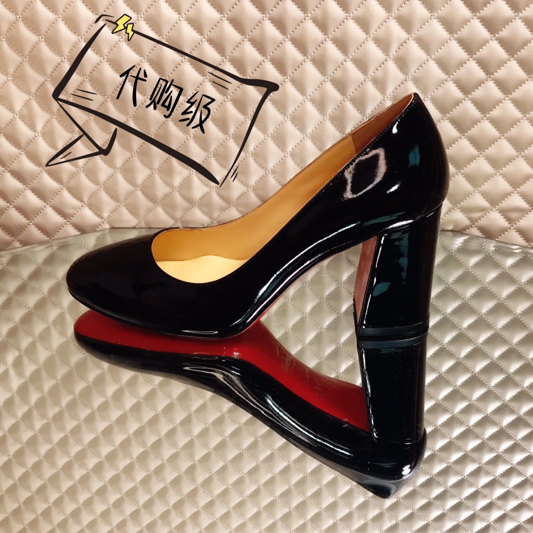NO:336870,High-end custom classic series!  H8.5Cm size 35-42. genuine leather big sole.-23 black leather, official website synchronization standard European code Reference:-23 Color:black Material:patent Lining:red goat leather Heel height:8.5Cm Sole:leather sole Size:EU 35-42 (US 4-11):,,christian louboutin,Leather soles19860909高端订制 精典款系列！ H8.5Cm尺码35-42码.真皮大底 .－23黑柒皮,官网同步 标准欧码 Reference:-23 Color:black Material:patent Lining:red goat leather Heel heigh:8.5Cm Sole:leather sole Size:EU 35－42（US 4一11) :,,christian louboutin,Leather soles,Women's Shoes