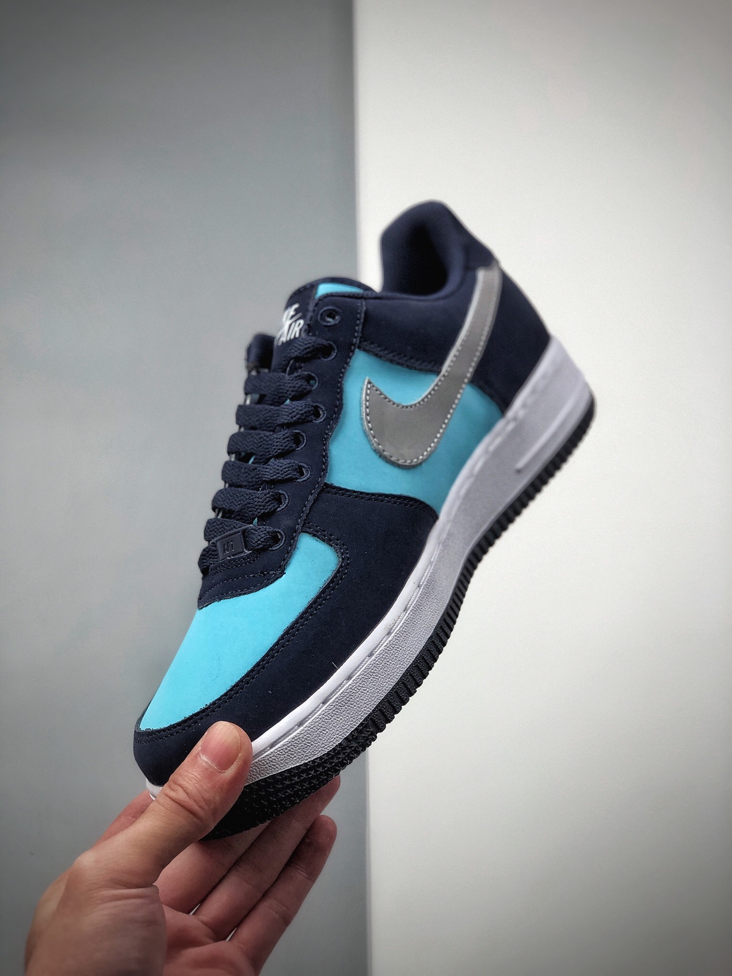180  耐克Nike AIR FORCE .07 空军一号低帮 311368-301
