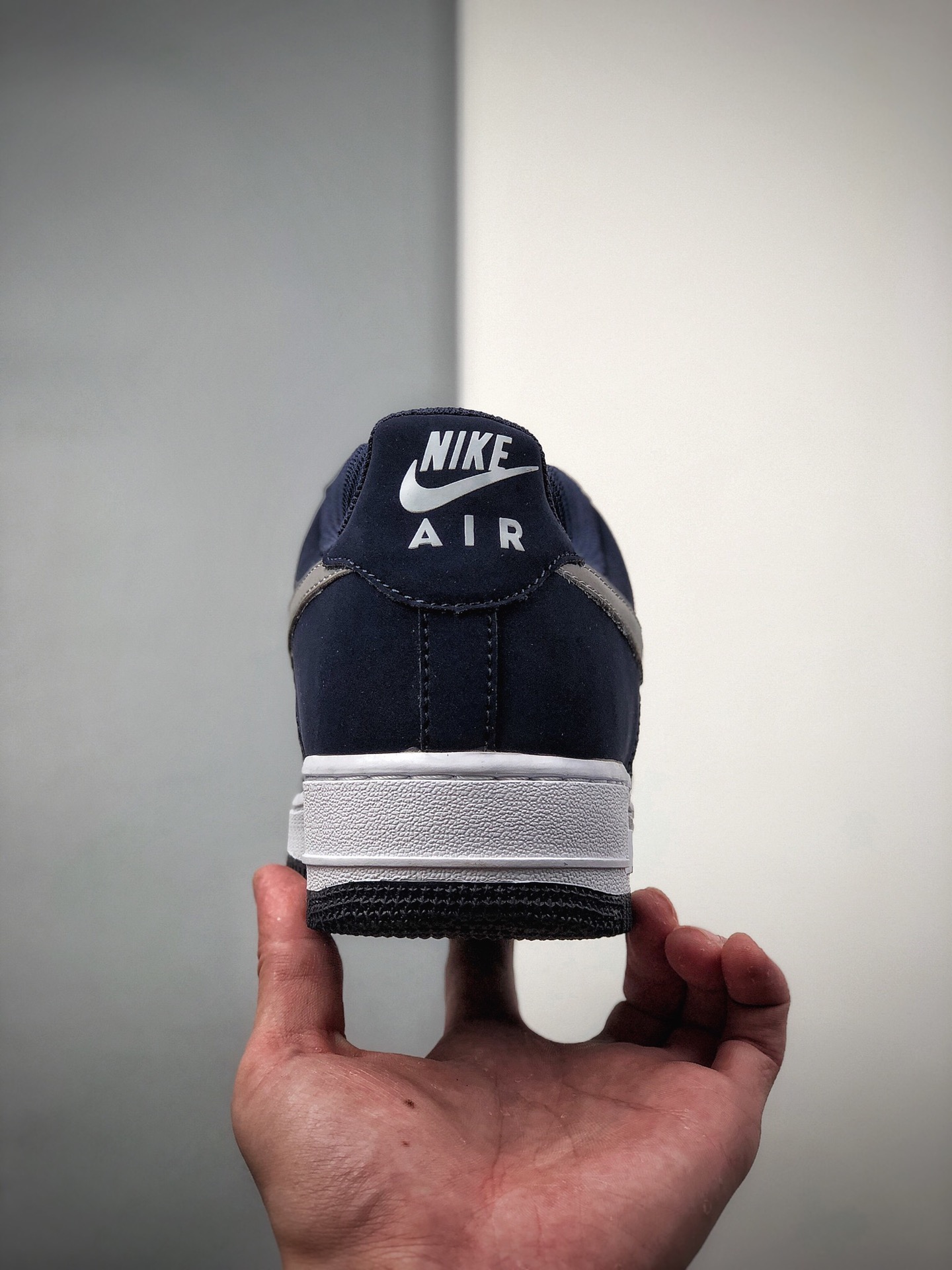 180  耐克Nike AIR FORCE .07 空军一号低帮 311368-301