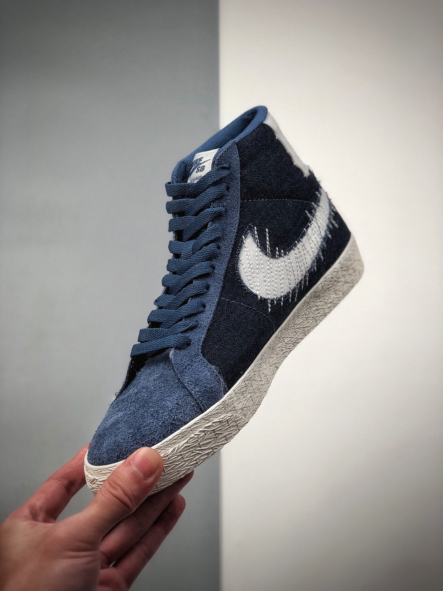 200 Nike SB Zoom Blazer Mid PRM 王一博同款开拓者高帮休闲运动板鞋 CT0715-400