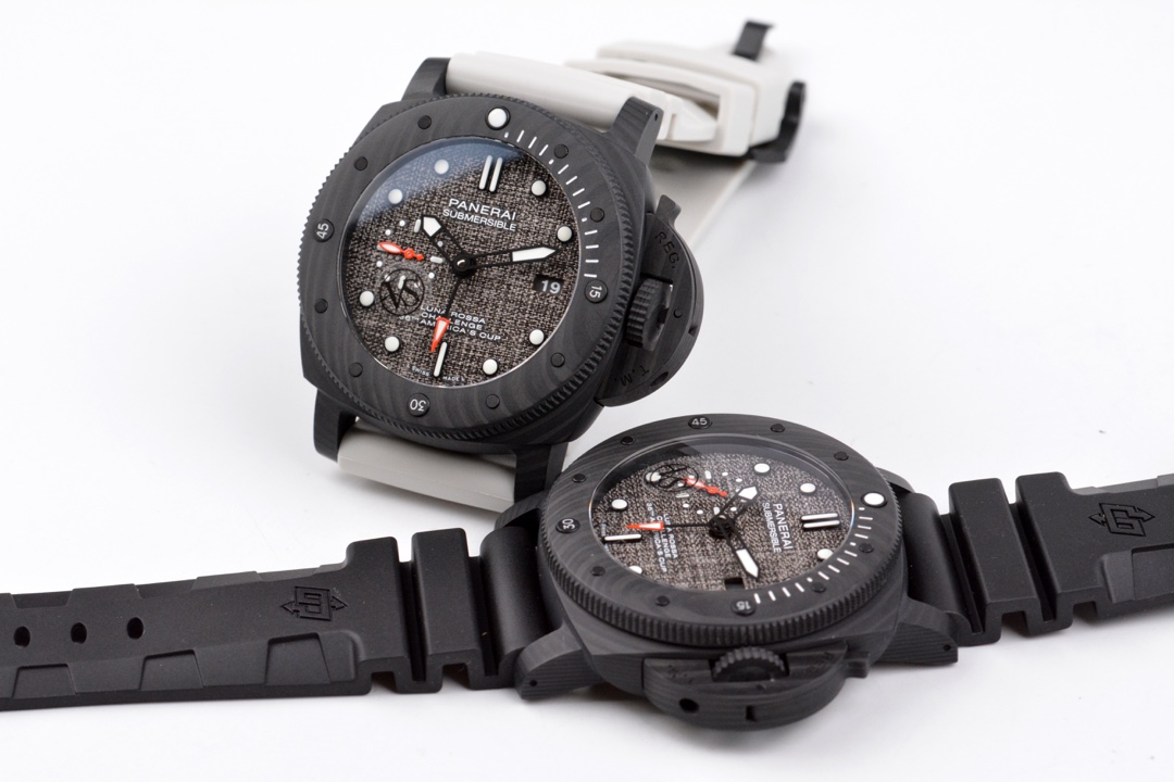 Panerai Black 2020 47mm VS