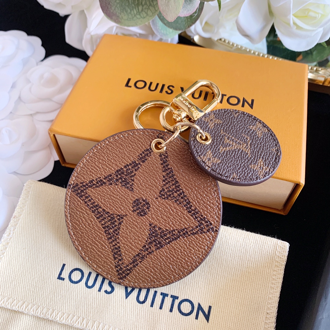 Louis Vuitton 新款 LOUIS VUITTON 夏季新款 钥匙扣 包包挂件