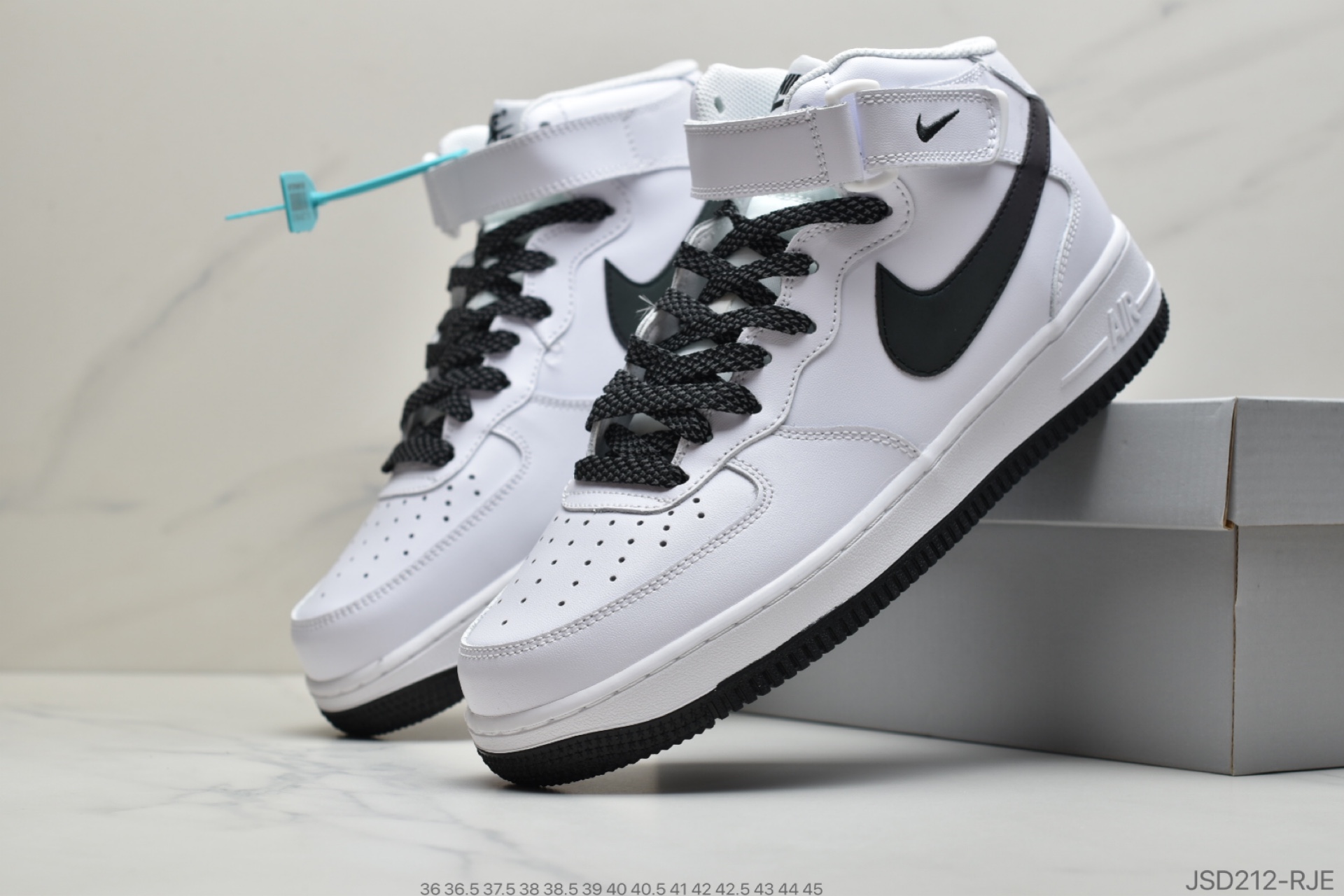 200 公司级耐克Nike Air Force 1 AF1 Mid 空军一号全白镭射勾板鞋 366731-808