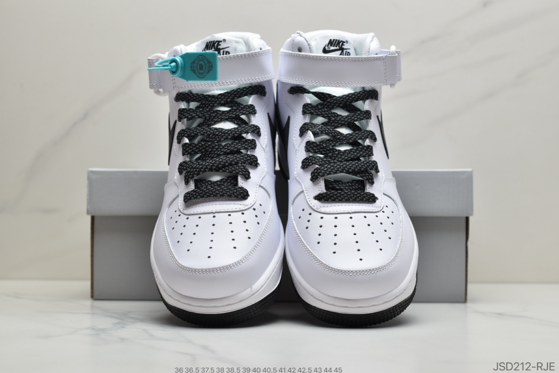 200 公司级耐克Nike Air Force 1 AF1 Mid 空军一号全白镭射勾板鞋 366731-808