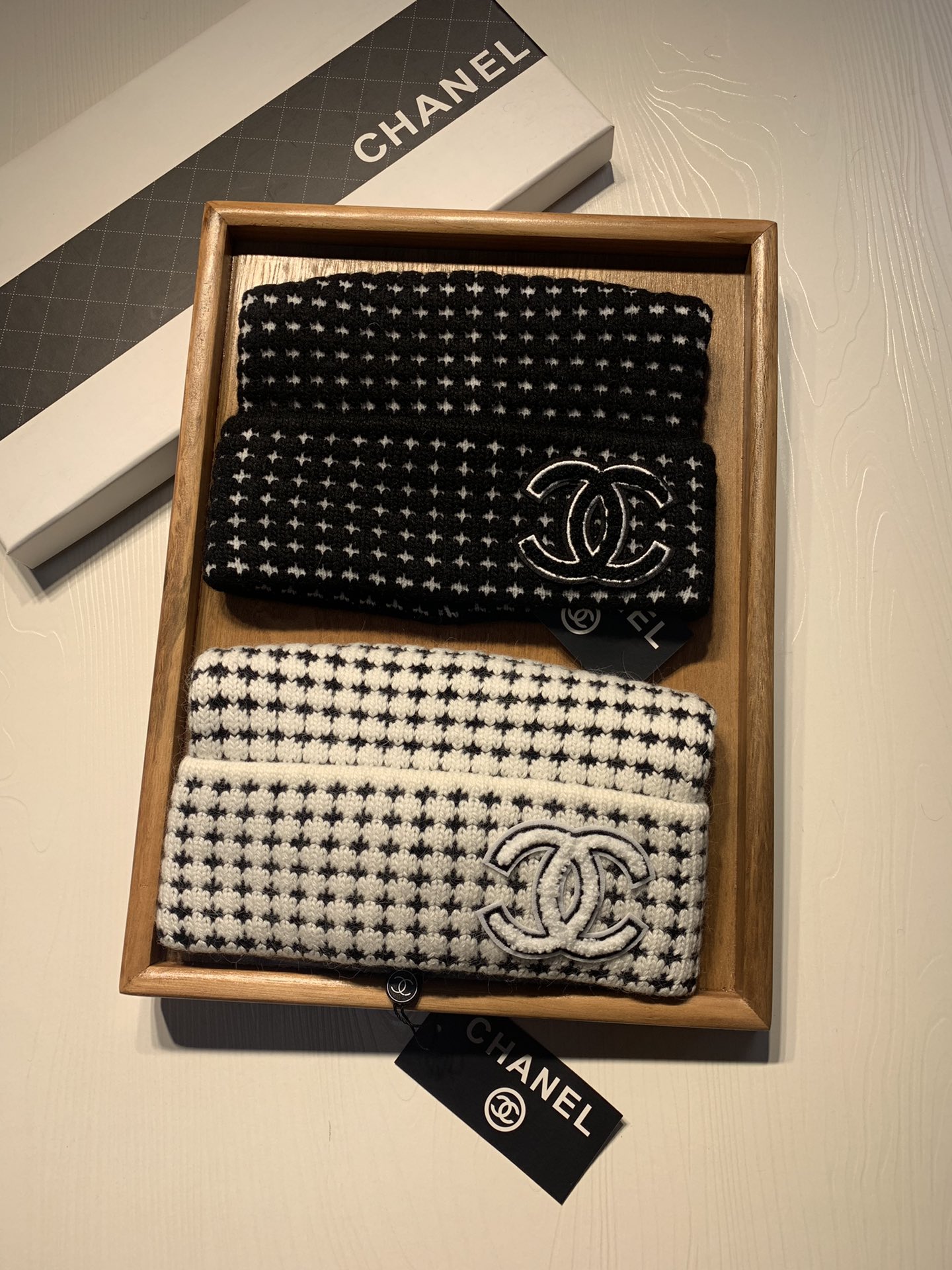 🌹。C家。【羊毛单帽】客供小羊毛！珍贵典藏的灵魂帽子！客供色纱.每个颜色都非常好看！经典！手感软腻.70