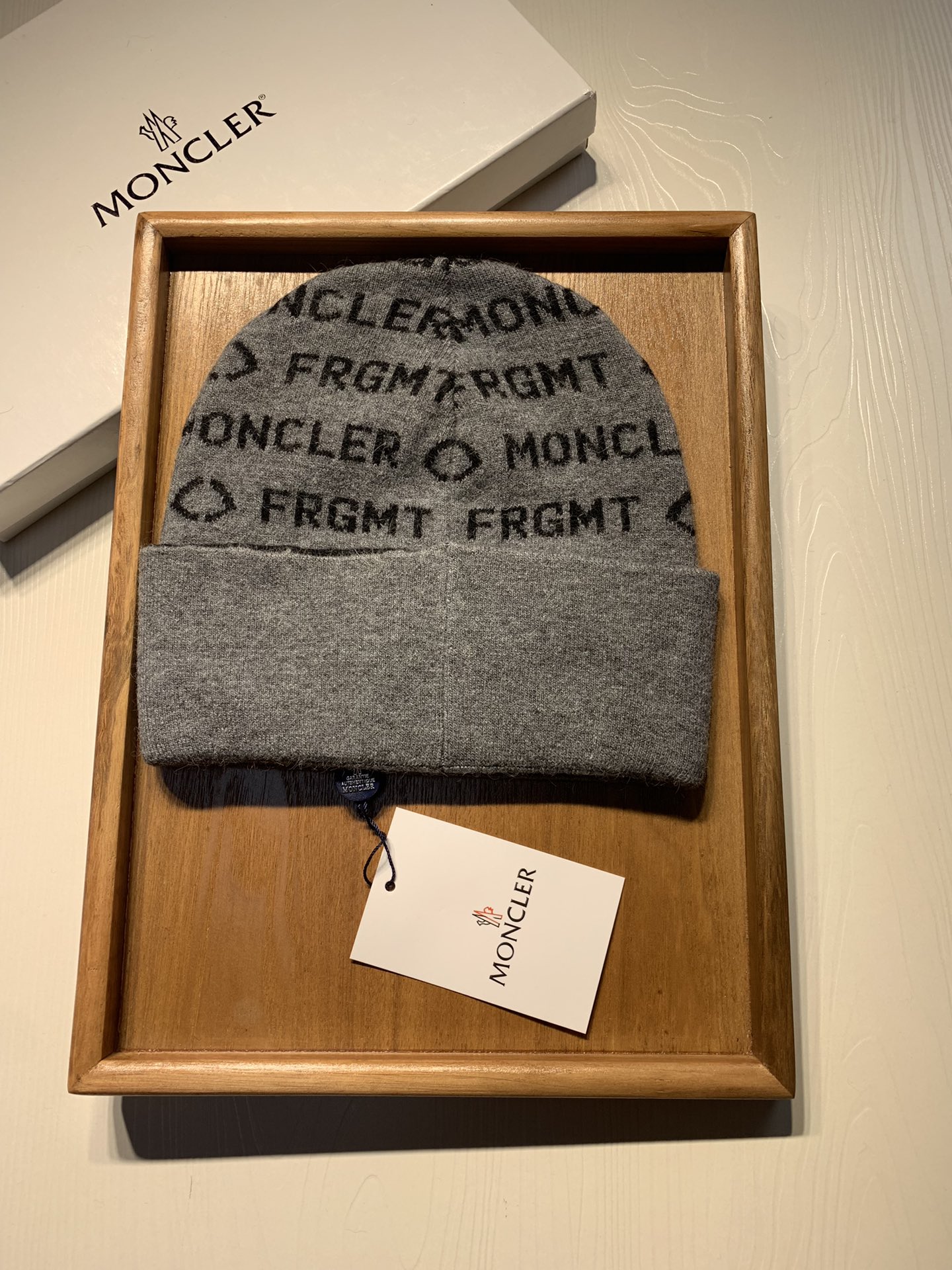 🌹。蒙口。【羊毛单帽】客供小羊毛！珍贵典藏的灵魂帽子！客供色纱.每个颜色都非常好看！经典！手感软腻.70