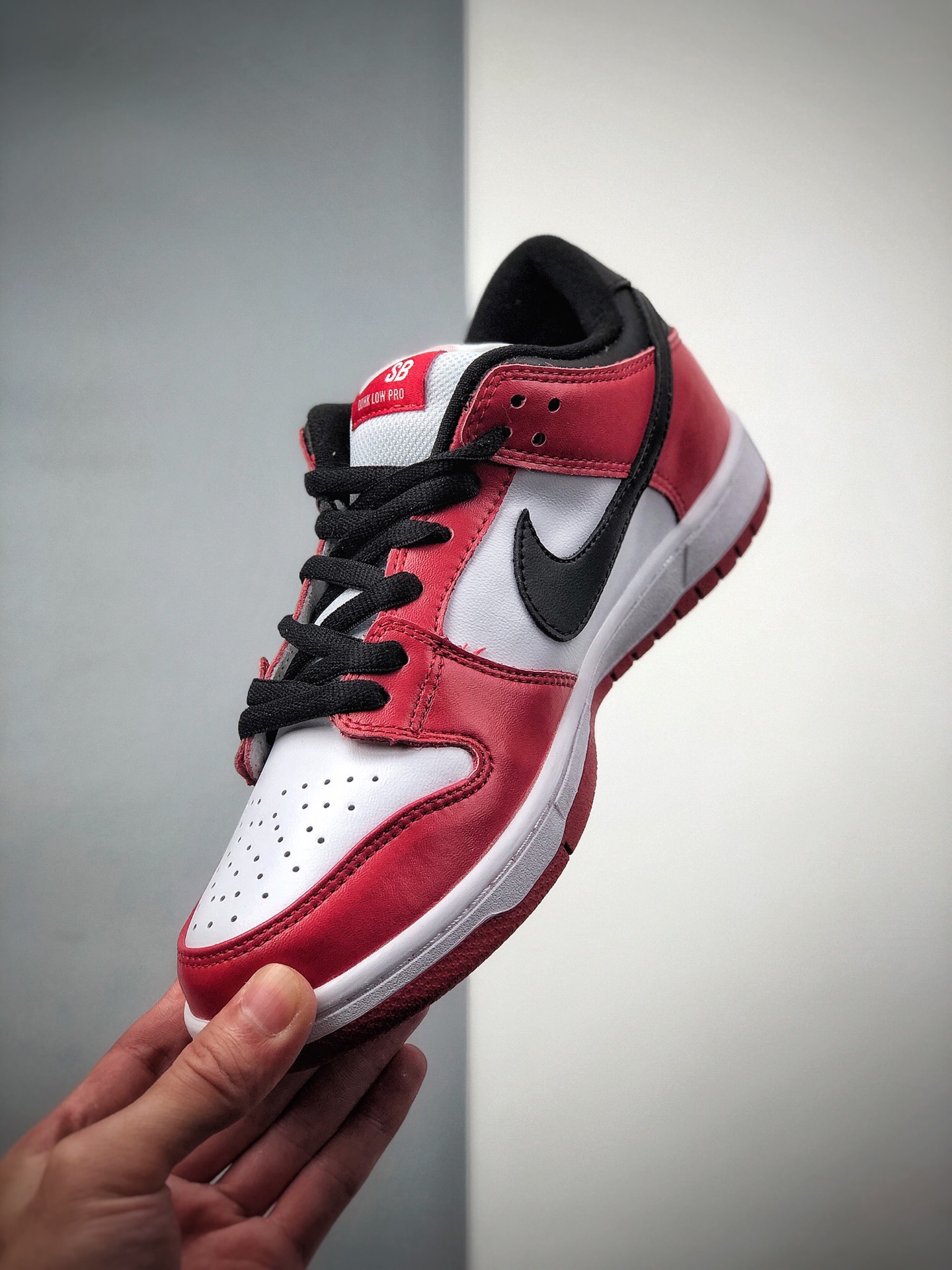 200  Nike SB Dunk Low J-Pack “Shadow” 芝加哥 BQ6817-600