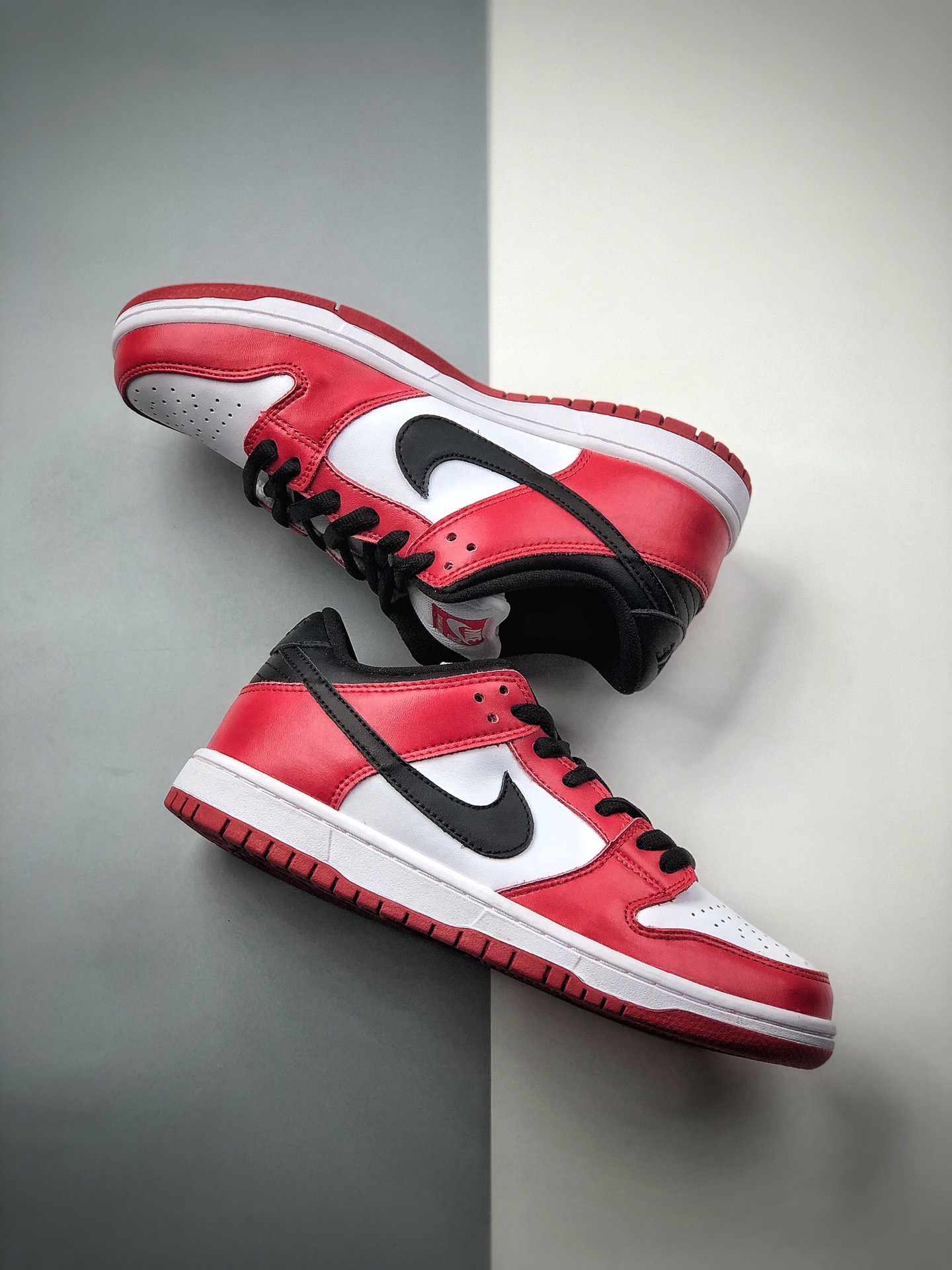 200  Nike SB Dunk Low J-Pack “Shadow” 芝加哥 BQ6817-600