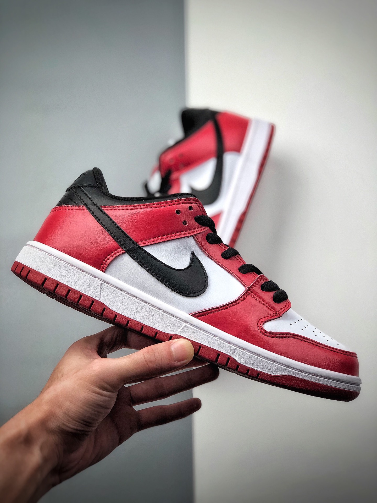 200  Nike SB Dunk Low J-Pack “Shadow” 芝加哥 BQ6817-600