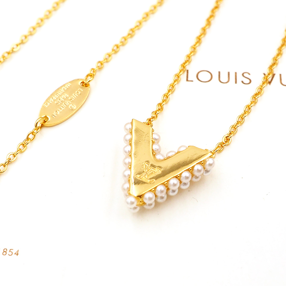 Louis Vuitton 驴家Nicolas Ghesquière