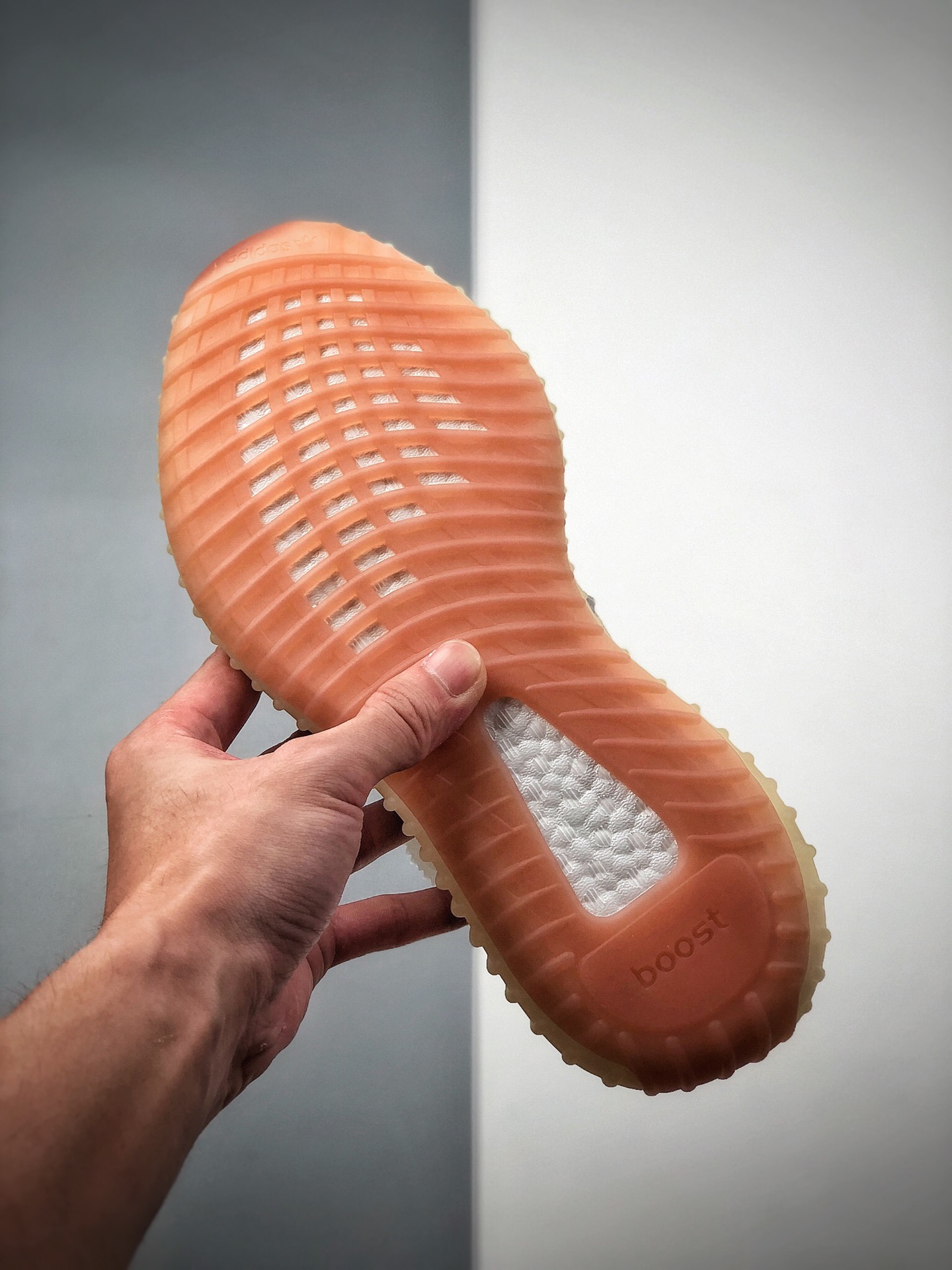 290 夜光系列 侃爷再度联乘adidas Yeezy Boost 350 V2 Monster FC8322