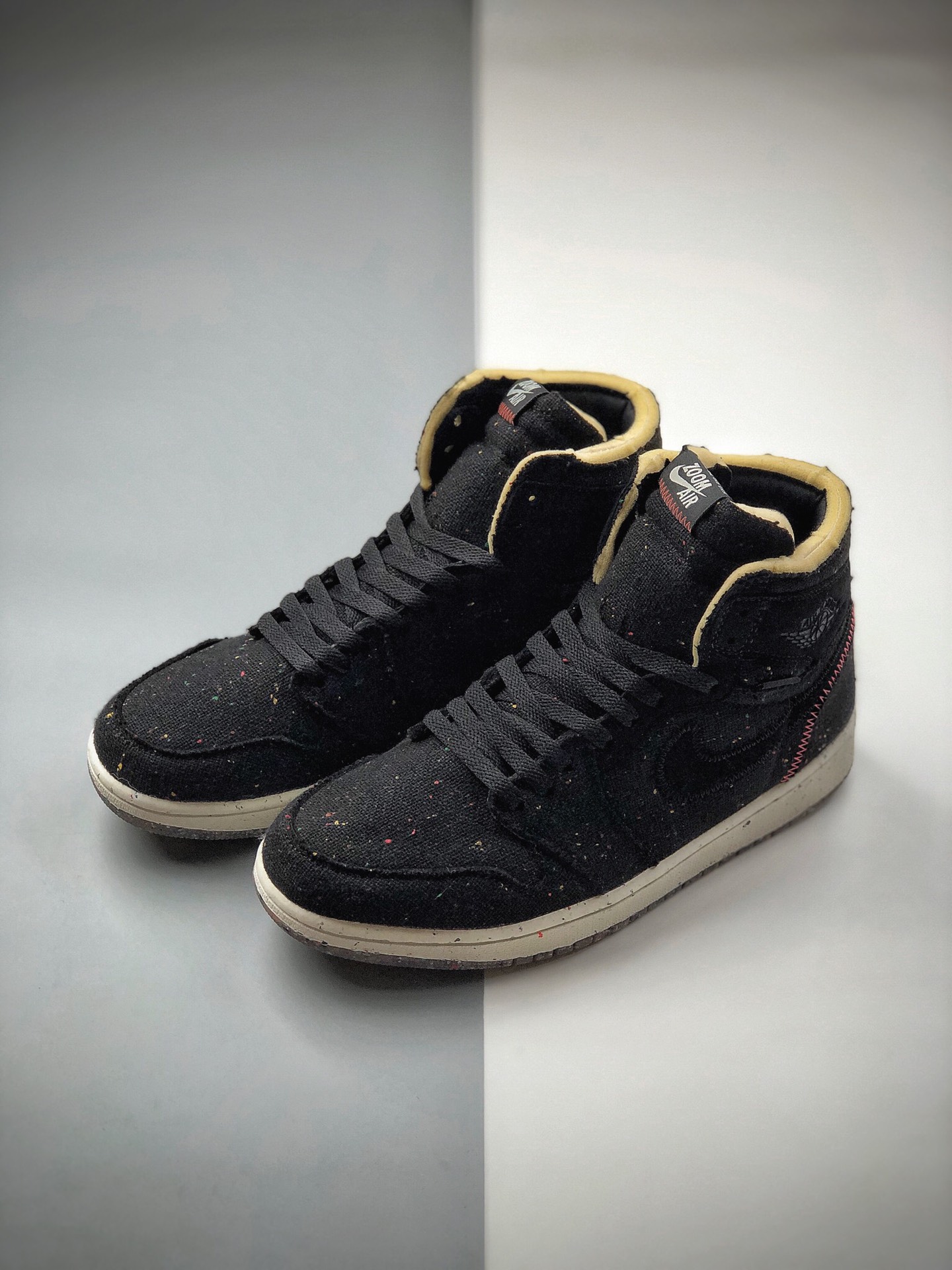 300  Air Jordan 1 High Zoom “Space Hippie ”环保鞋采用了经典的CW2414-001