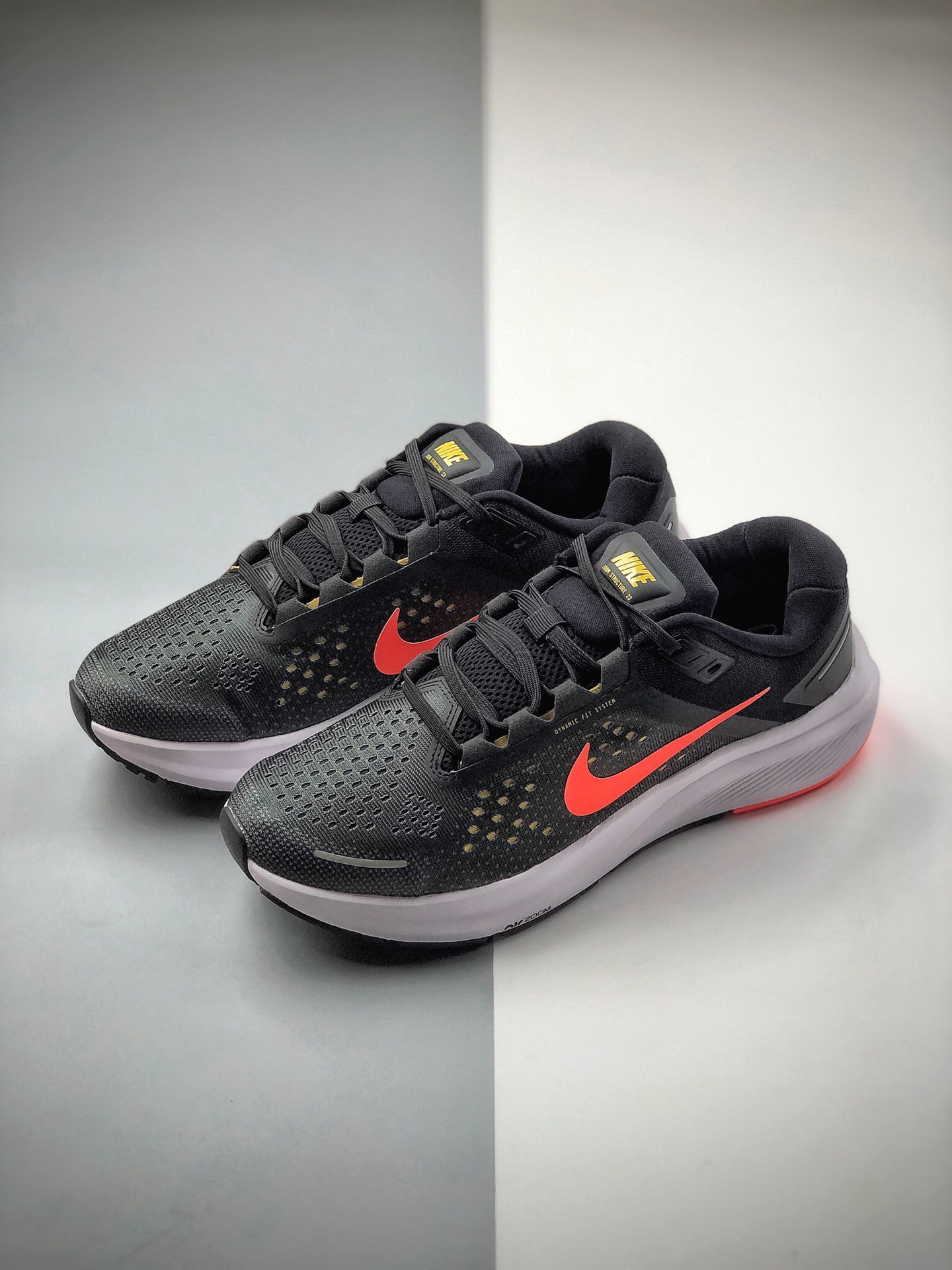 200 公司级Nike Zoom Structure 23  贾卡面透气
