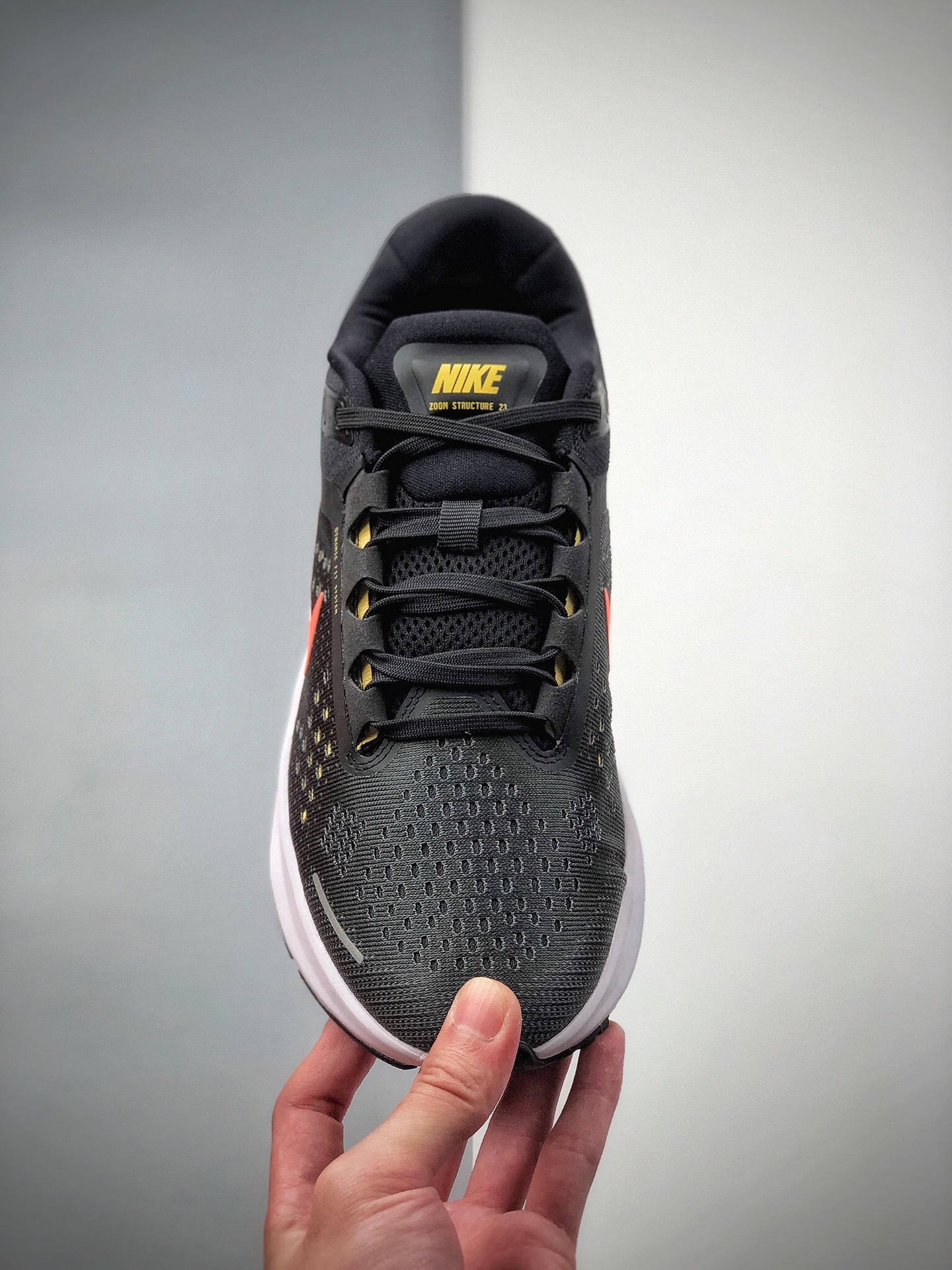 200 公司级Nike Zoom Structure 23  贾卡面透气