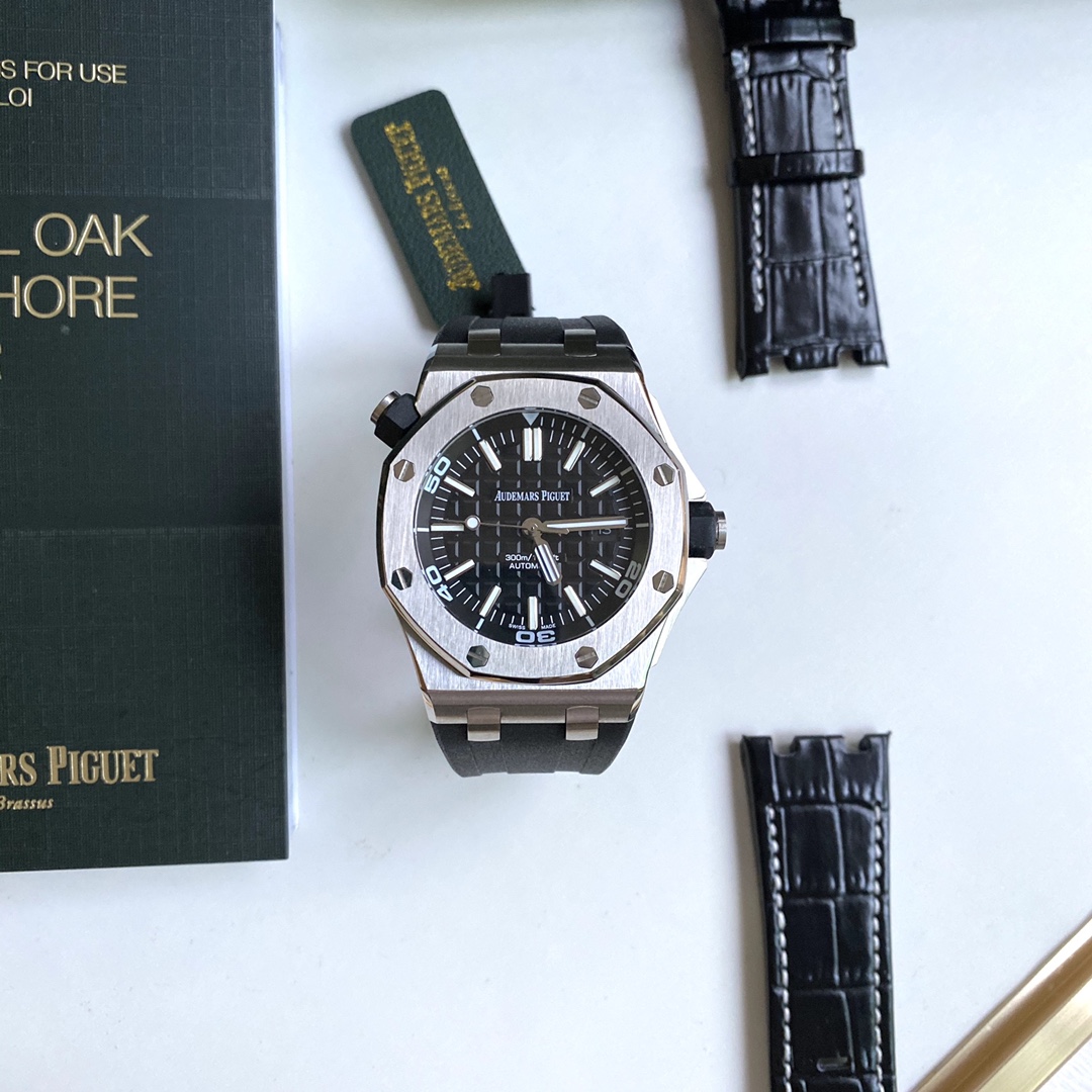 AP爱彼 皇家橡树离岸型 男士全自动机械腕表皮带,包,男,手表 3