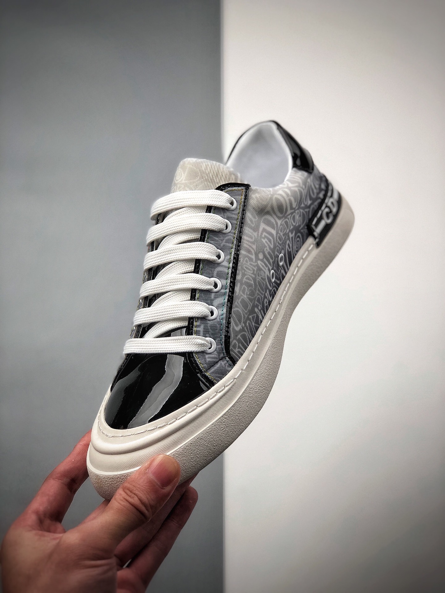 390  Dior 20ss 18HDC  Top Sneakers  迪奥“CD拼色”全套原装配件