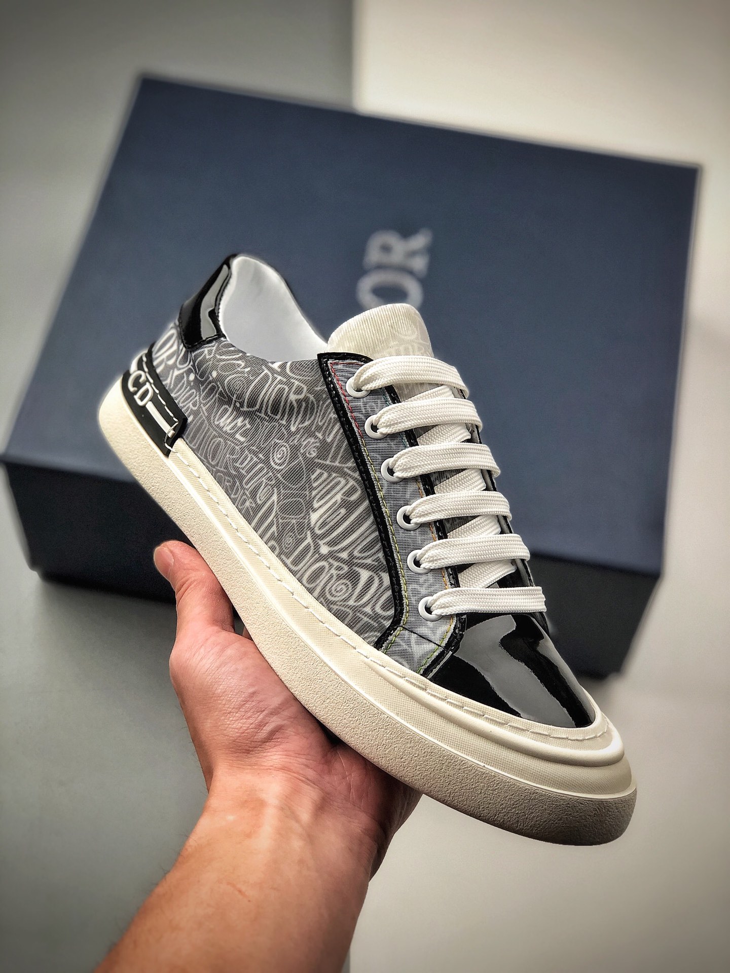 390  Dior 20ss 18HDC  Top Sneakers  迪奥“CD拼色”全套原装配件