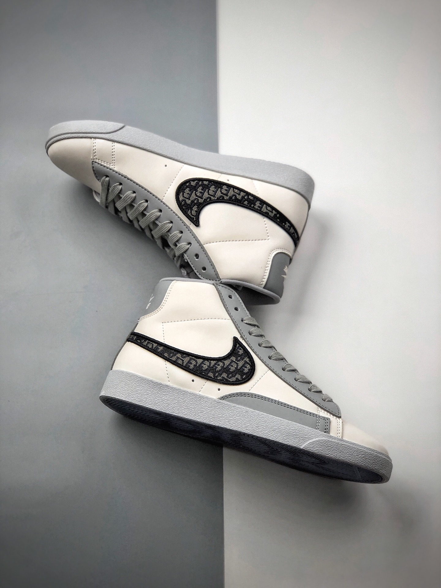 250 Dior x NK Blazer Premium Leather Low”White/Grey Oblique”“白灰迪奥重影冰蓝”CN8607-002