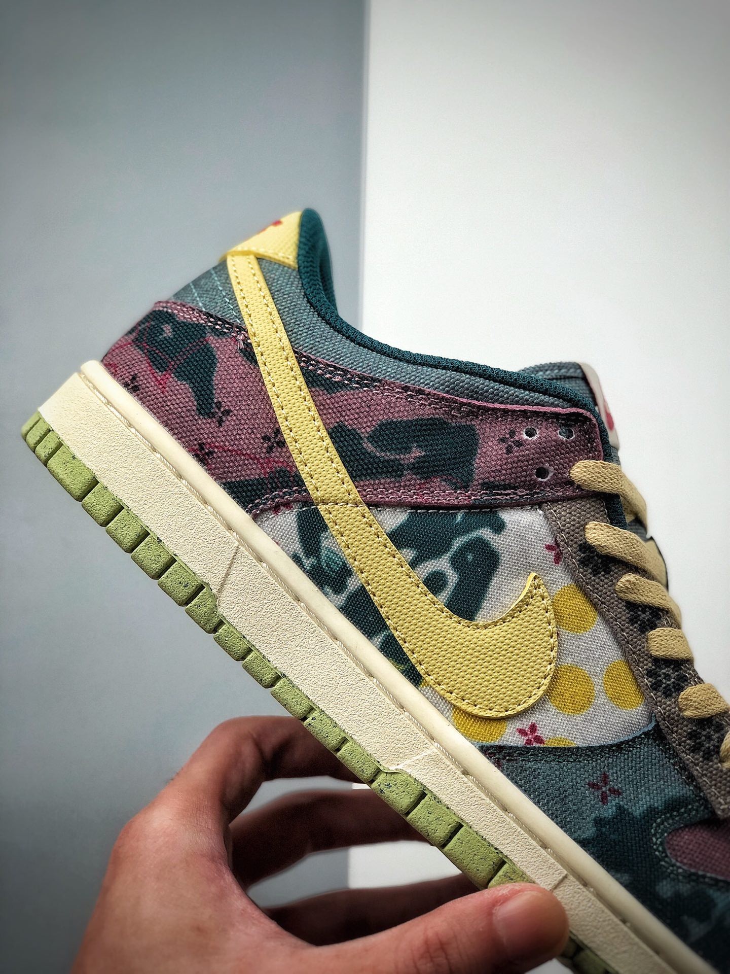 250 耐克Nike SB Dunk Low ”Lemon Wash”扣篮系列低帮休闲运动滑板板鞋“拼色扎染印花水洗” CZ9747-900