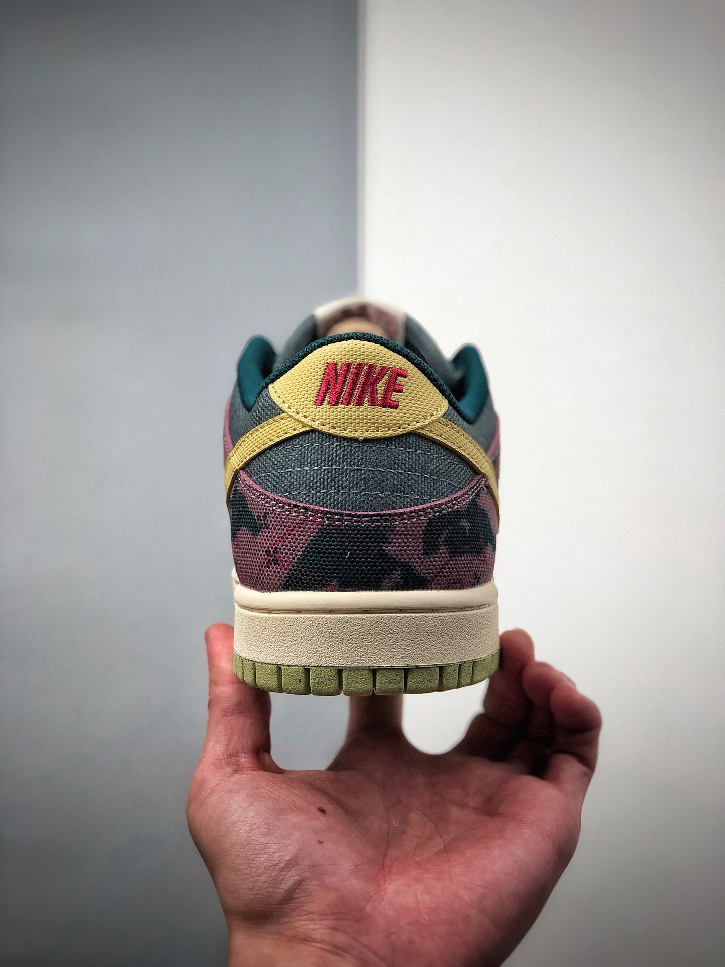 250 耐克Nike SB Dunk Low ”Lemon Wash”扣篮系列低帮休闲运动滑板板鞋“拼色扎染印花水洗” CZ9747-900