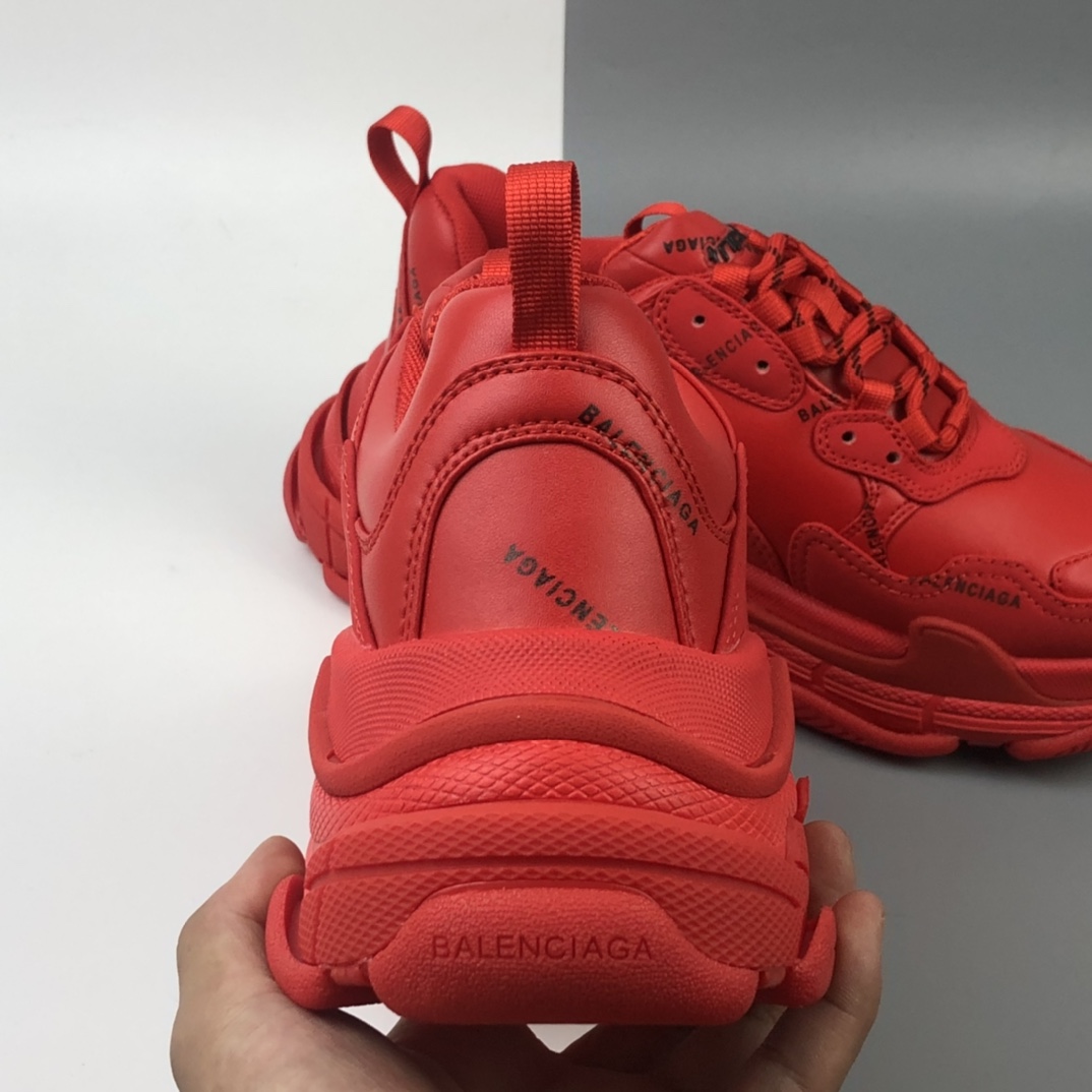 380 Balenciaga Triple S  巴黎世家复古老爹鞋