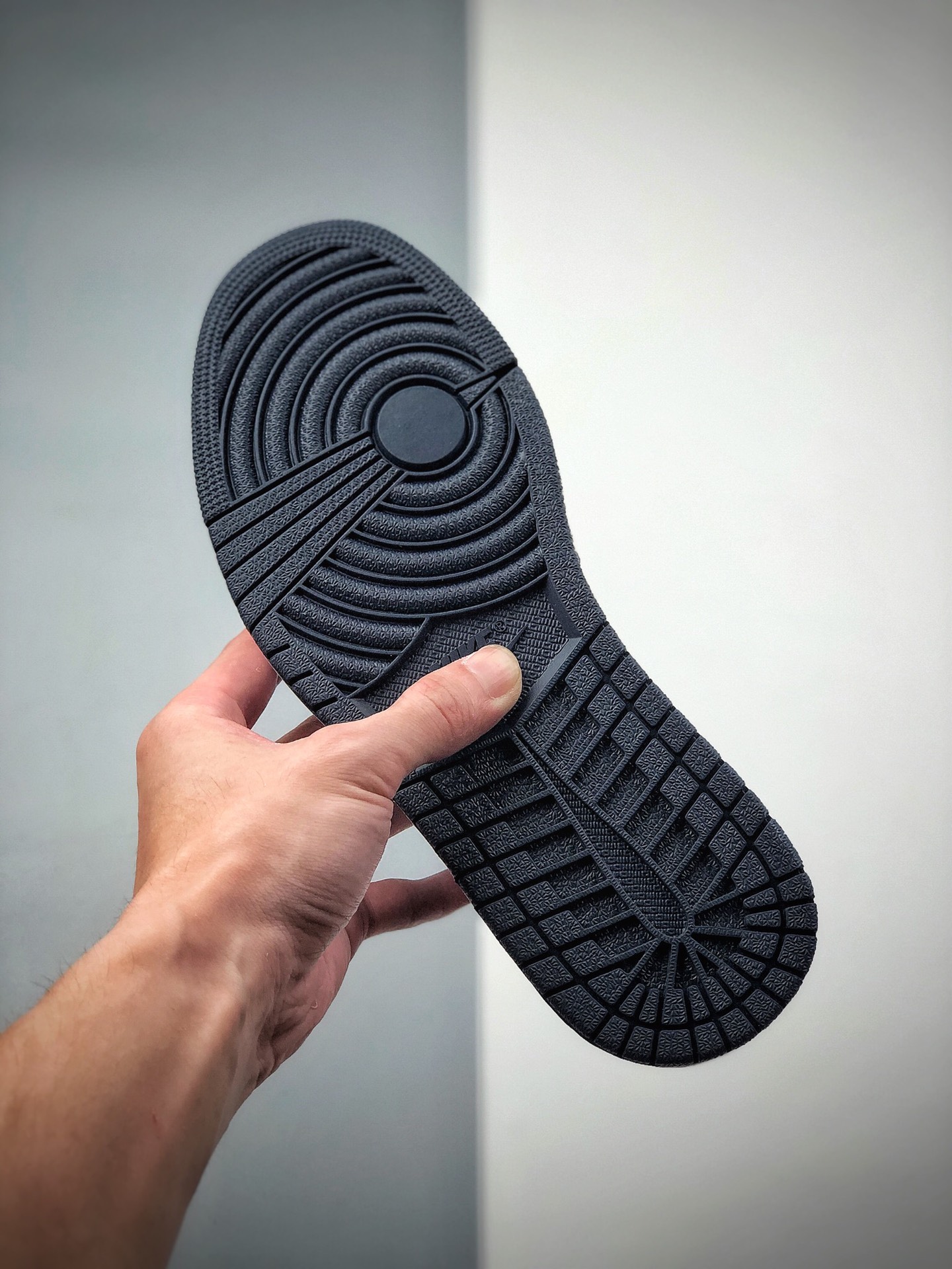 260  Air Jordan 1 Mid 蓝月Sanded Purple 最终版本 554724-445