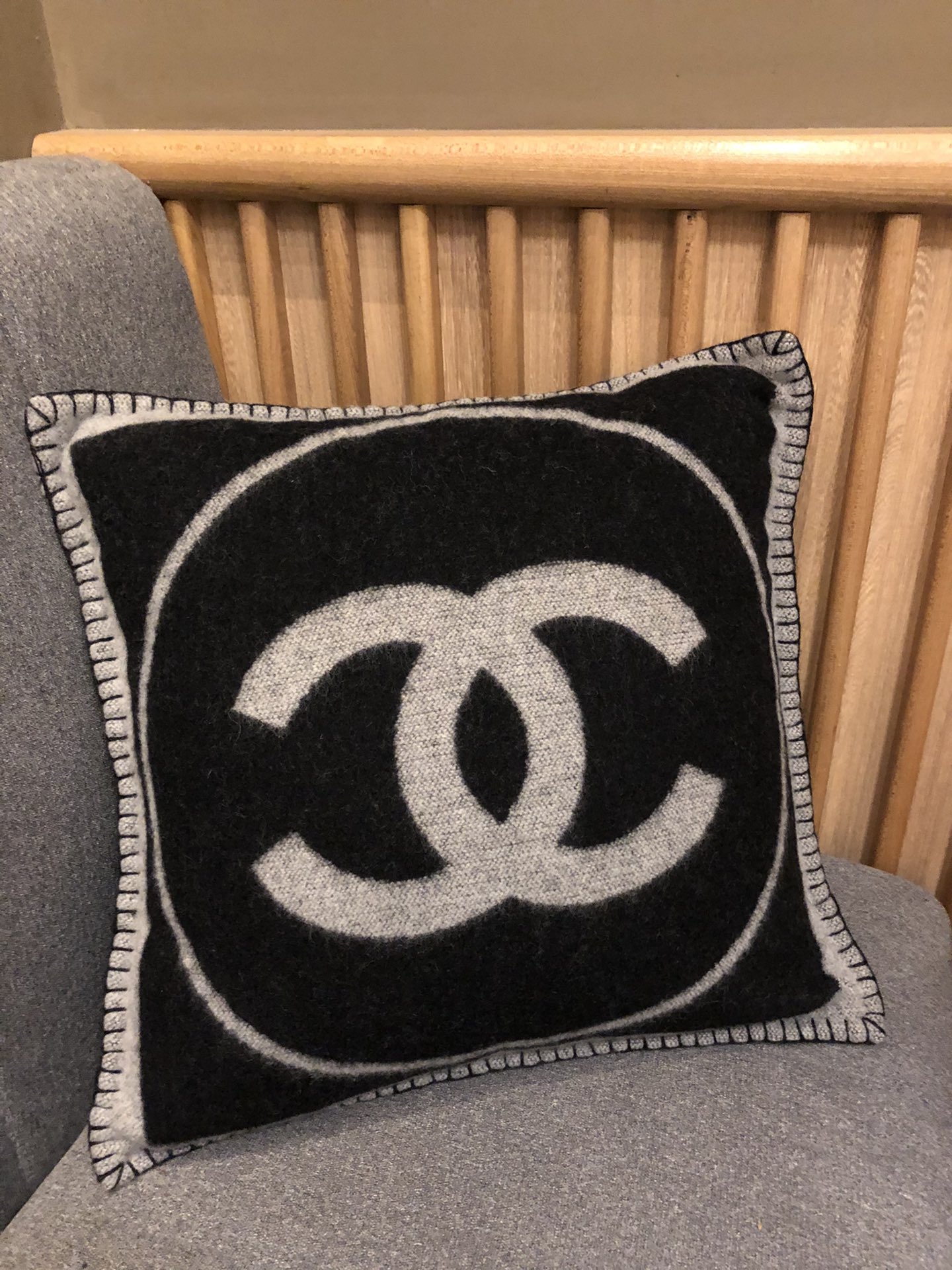 Chanel Double-Sided Knitted Merino Wool & Cashmere Throw Pillow 50*50cm