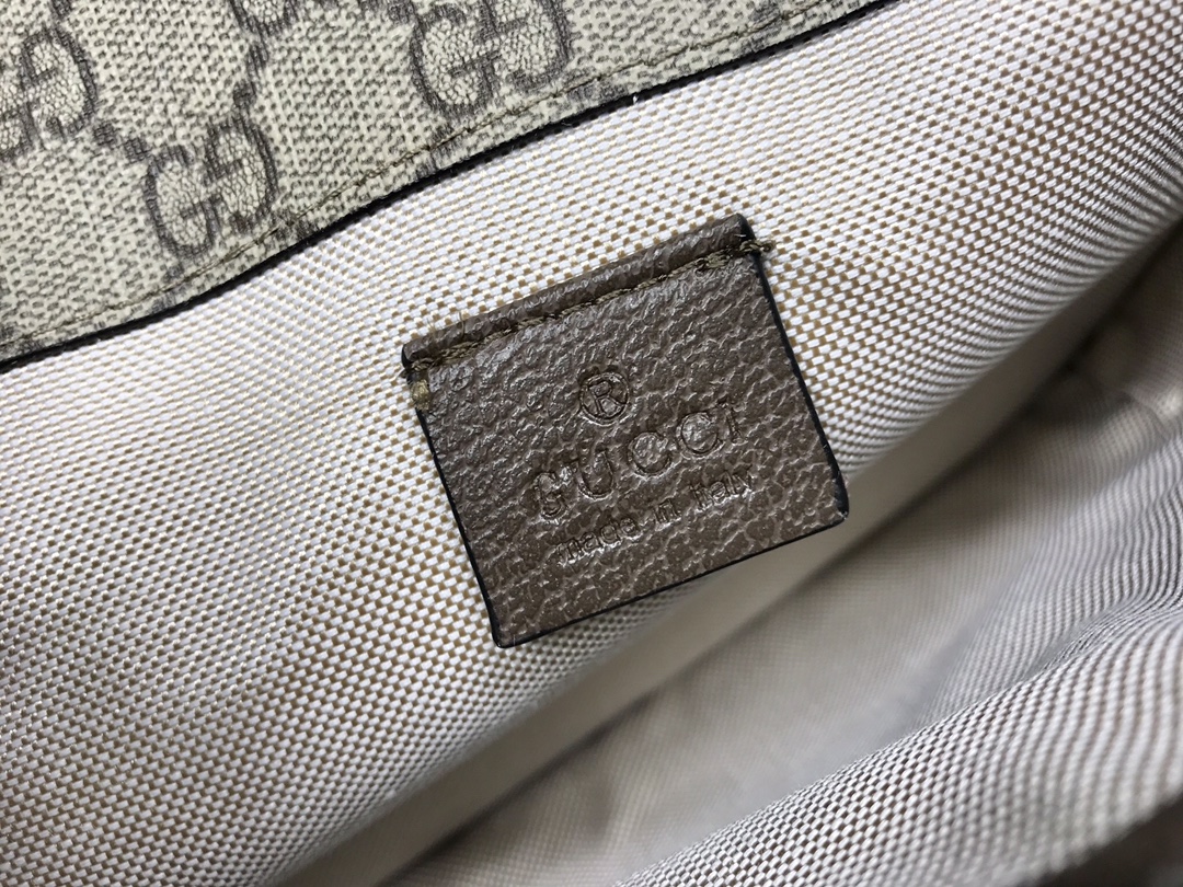 高級牛皮製カジュアルウエストバッグ - 独自デザインと精緻な仕立て