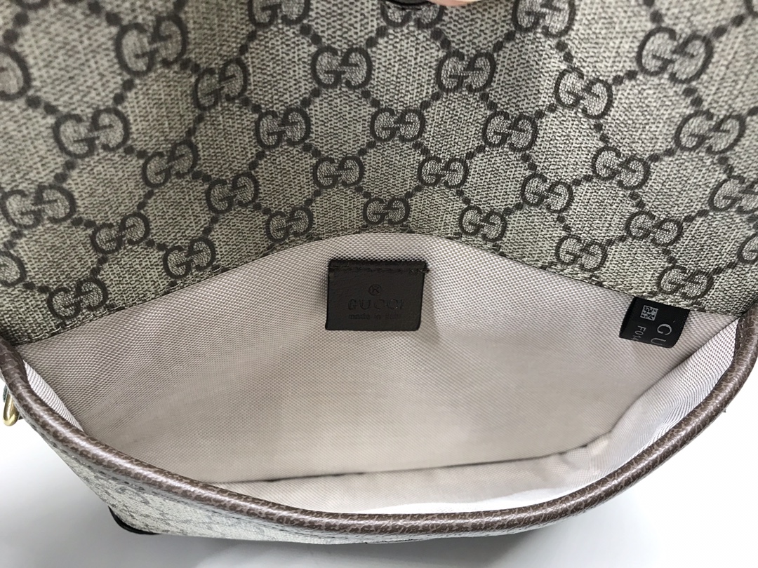 高級牛皮製カジュアルウエストバッグ - 独自デザインと精緻な仕立て