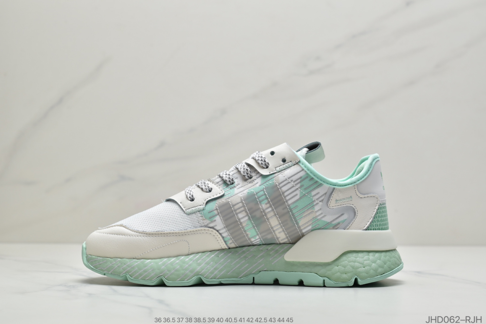 190 公司级阿迪达斯Nite Jogger 2019 Boost联名夜行者 FV1325