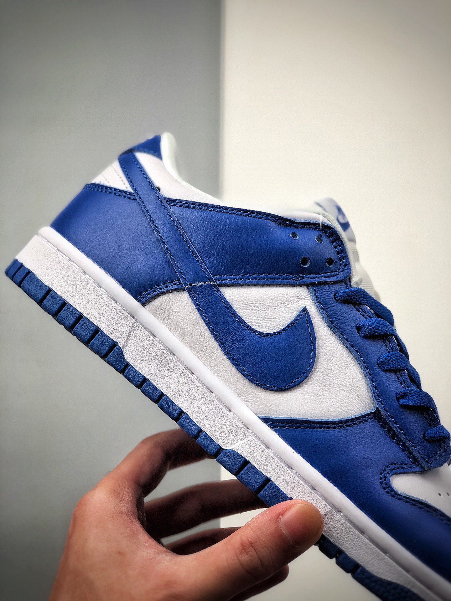 280  Nike dunk low Kentucky OG 2020肯塔基大学 CU1726-100