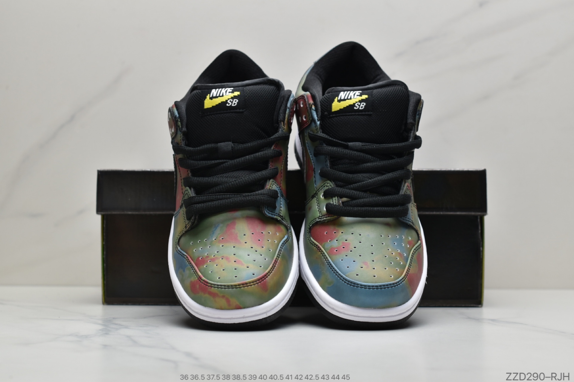 250 公司级Civilist x Nike SB Dunk Low “热成像变色龙”CZ5123-001