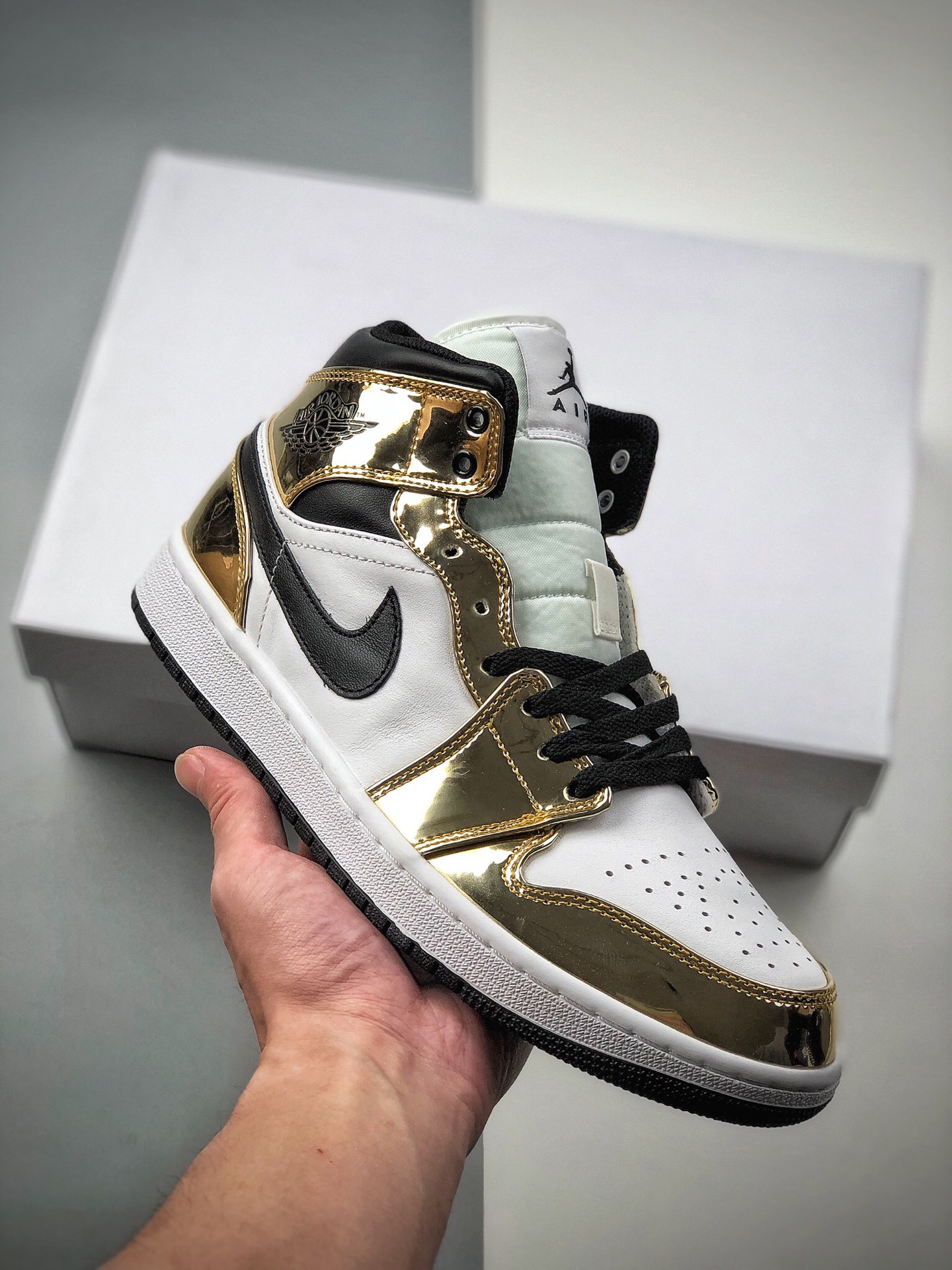 270 Air Jordan 1 Mid“Metallic Gold”AJ1 乔1中邦 白金配色DC1419-700