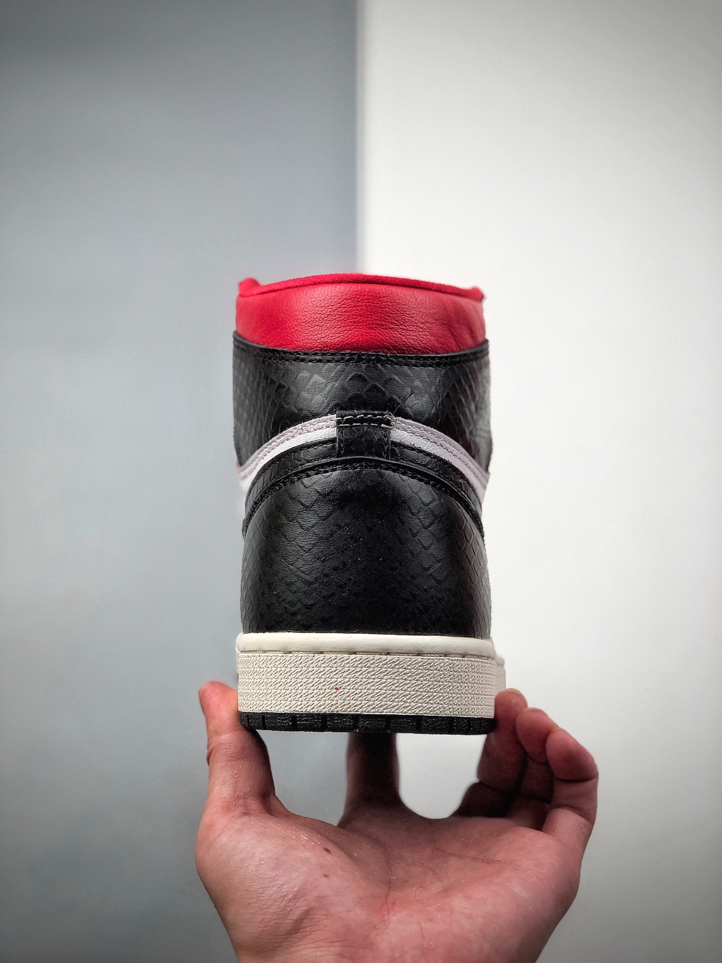 320 Air Jordan 1 High OG 蛇纹 CD0461-601