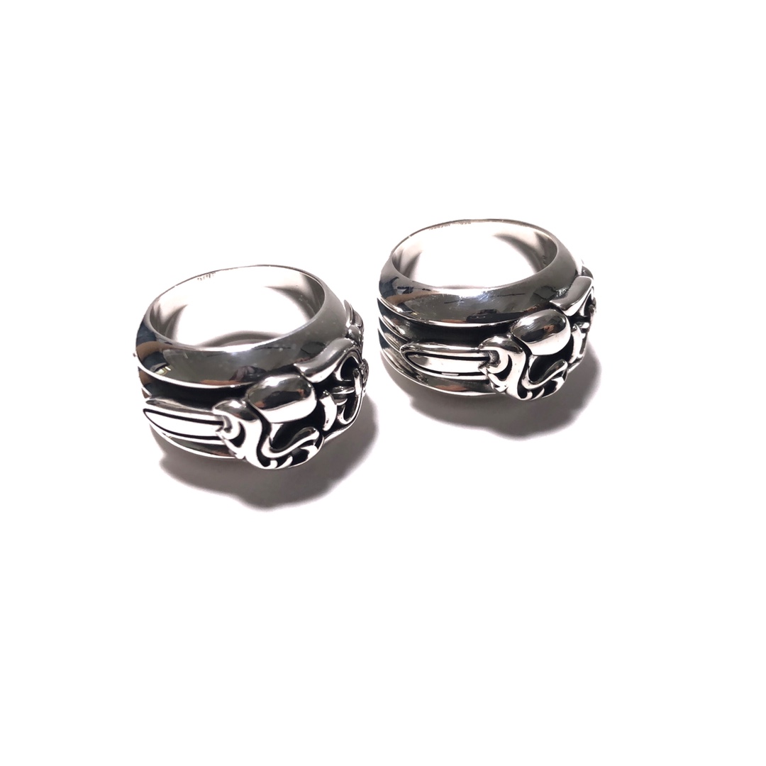 Chrome Hearts 𝐂𝐡𝐫𝐨𝐦𝐞 𝐡𝐞𝐚𝐫𝐭𝐬 克罗心桃心宝剑戒指