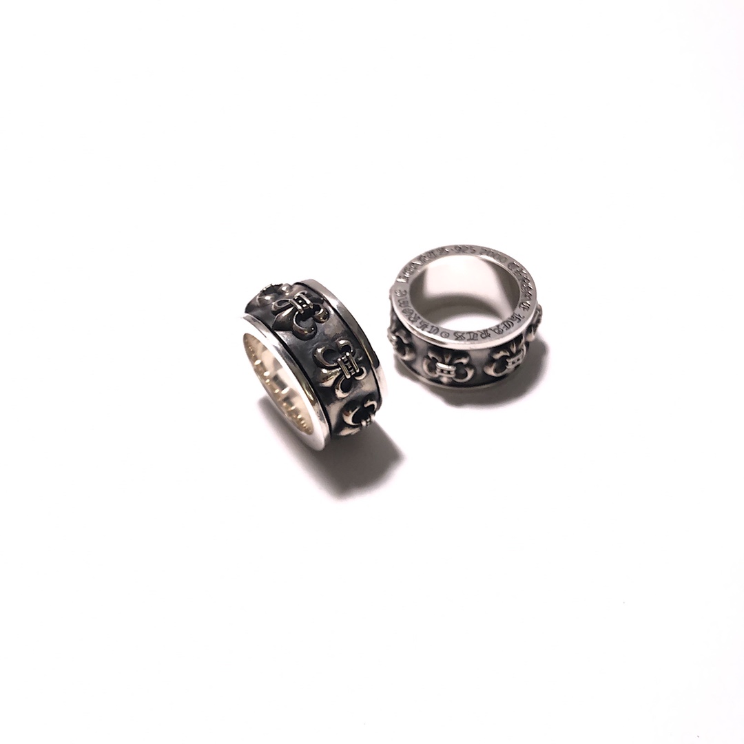 Chrome Hearts 𝐂𝐡𝐫𝐨𝐦𝐞 𝐡𝐞𝐚𝐫𝐭克罗心 童军花旋转戒