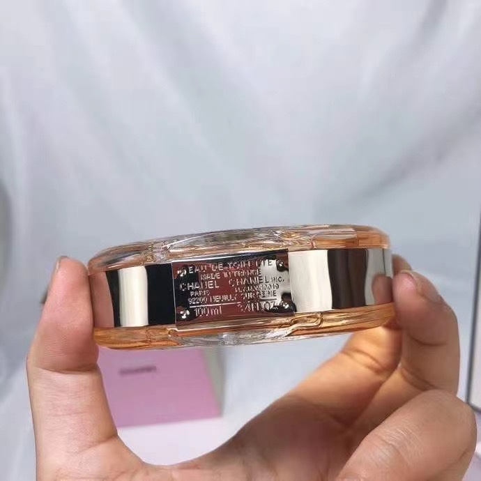 85💰专柜品质
Chanel香奈儿机遇黄邂逅EDT淡香精女士香水100ml，【香调】清新花香调【前味】菠萝、鸢尾、广藿香、粉胡椒、风信子【中味】茉莉、柠檬【后味】麝香、广藿香、香根草