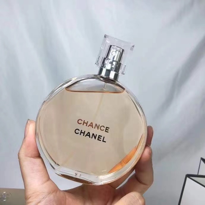 85💰专柜品质
Chanel香奈儿机遇黄邂逅EDT淡香精女士香水100ml，【香调】清新花香调【前味】菠萝、鸢尾、广藿香、粉胡椒、风信子【中味】茉莉、柠檬【后味】麝香、广藿香、香根草