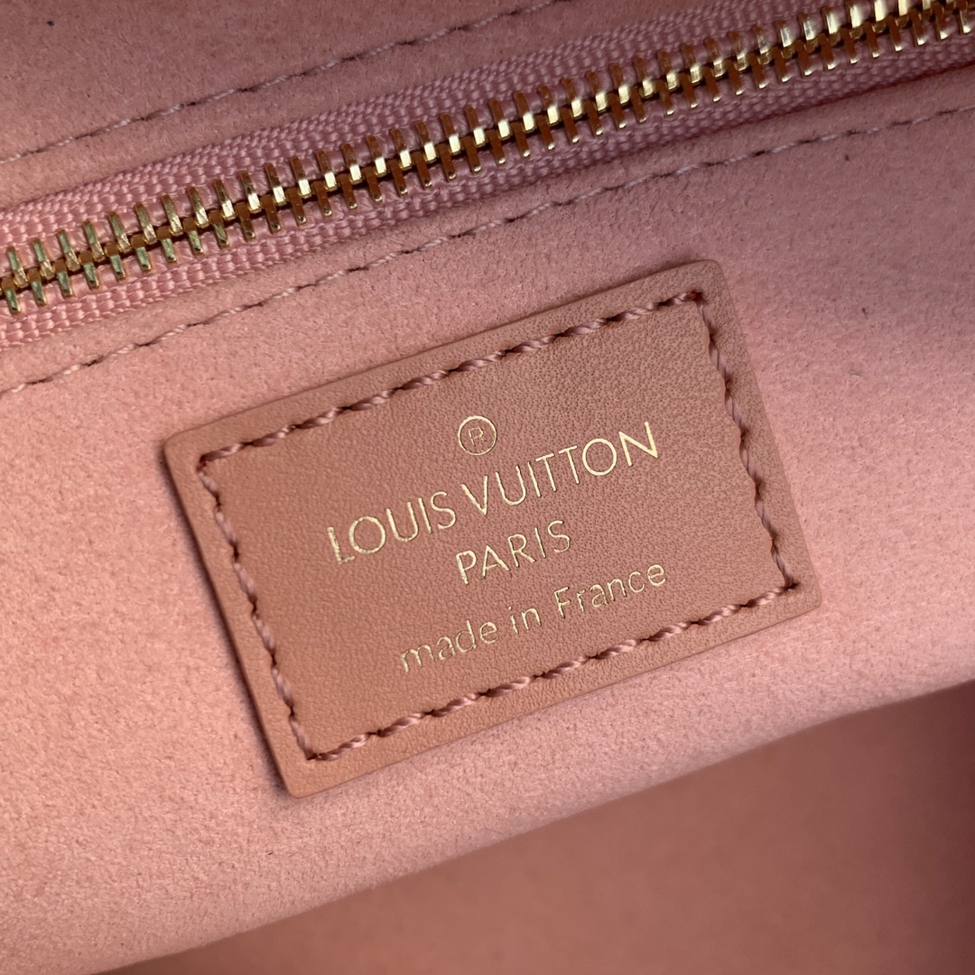 Louis Vuitton LV Petite Malle Souple 盒子包 M45531粉色