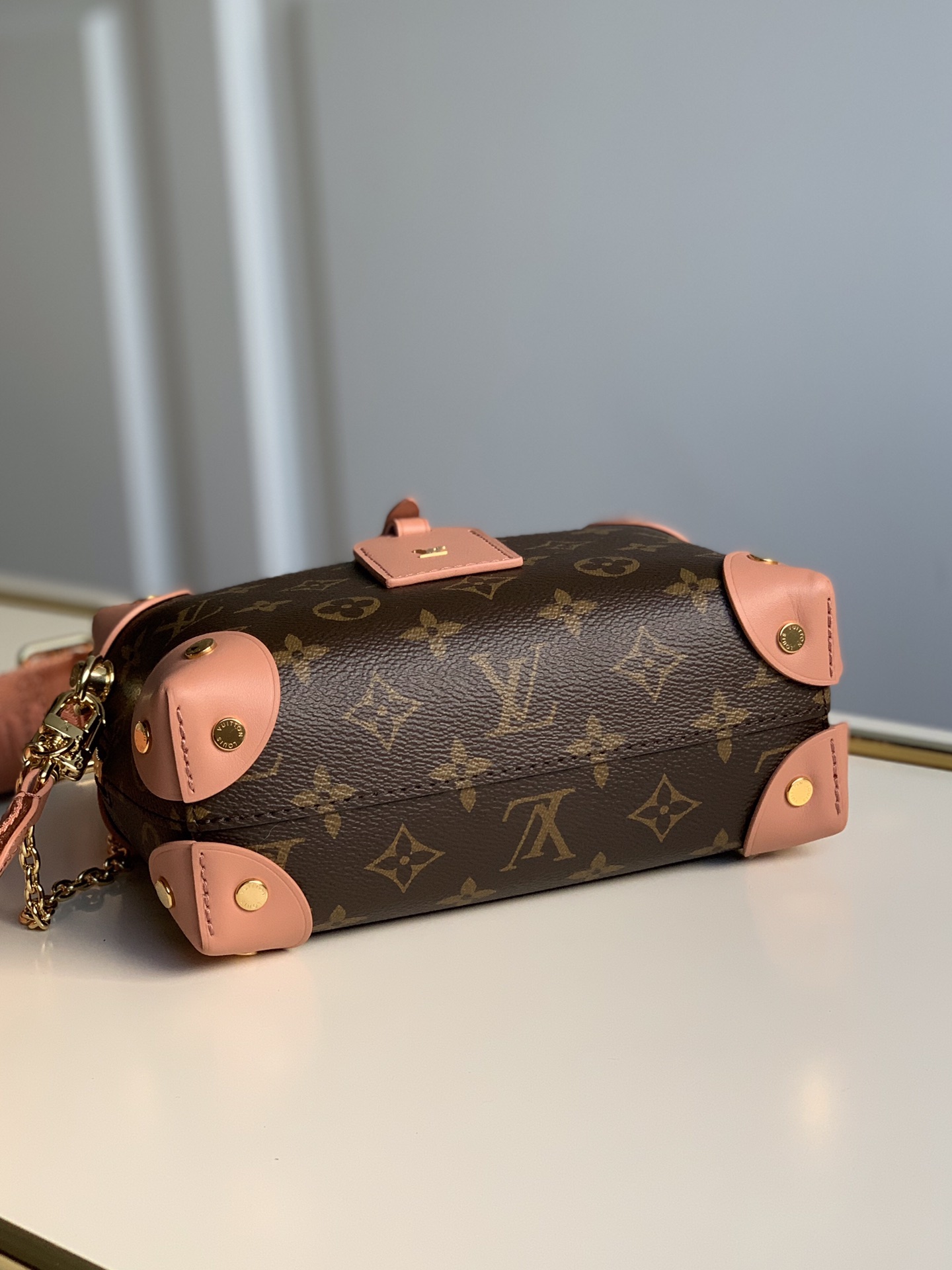 Louis Vuitton LV Petite Malle Souple 盒子包 M45531粉色