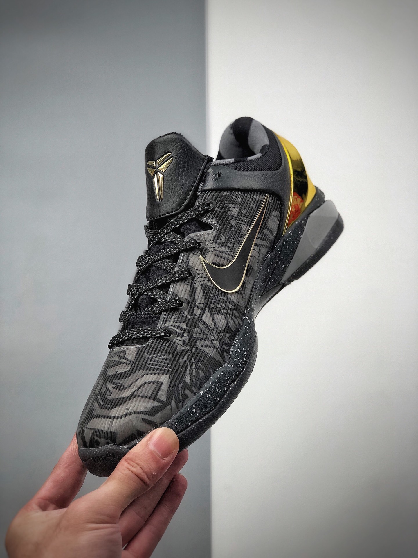 270 耐克Nike Air Zoom Kobe 7 Gold Medal 美国队 专业实战篮球鞋639692-001
