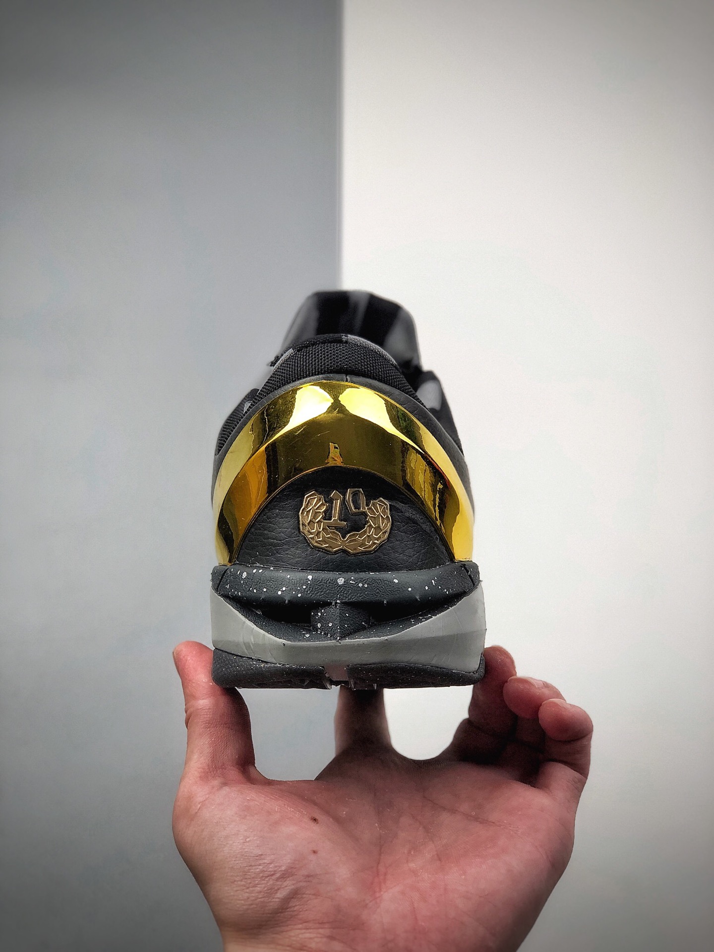 270 耐克Nike Air Zoom Kobe 7 Gold Medal 美国队 专业实战篮球鞋639692-001