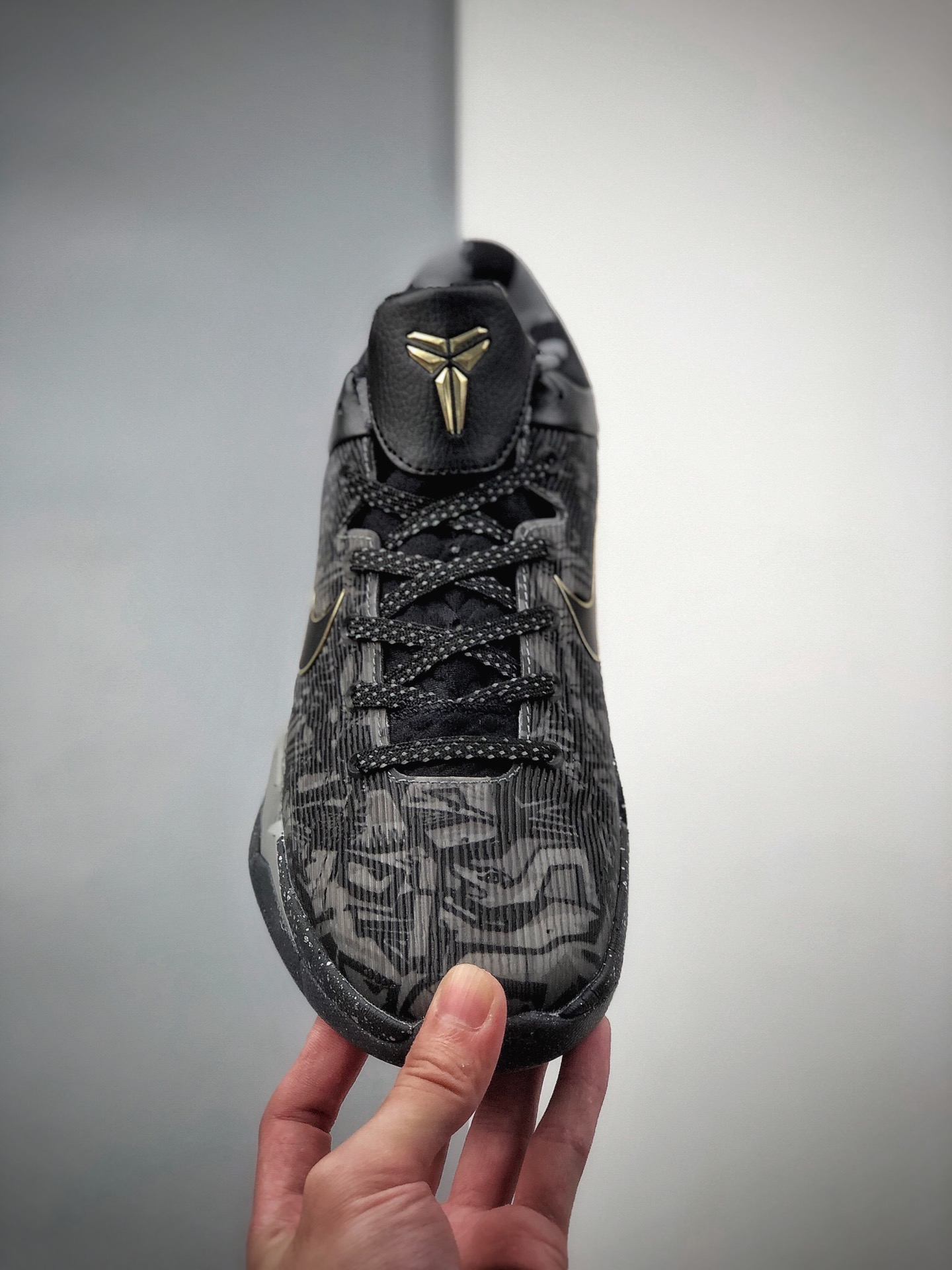 270 耐克Nike Air Zoom Kobe 7 Gold Medal 美国队 专业实战篮球鞋639692-001