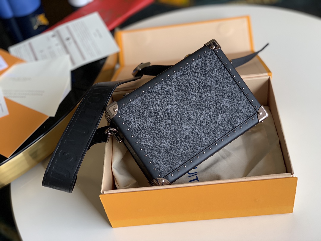 Louis Vuitton Buy
 Bags Handbags Black Monogram Canvas Fashion M44157