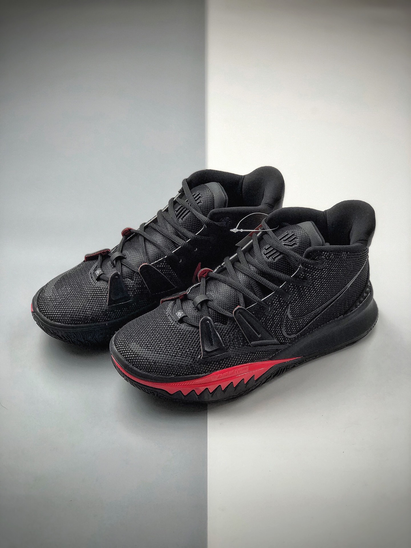 230 欧文全新七代 战靴耐克Nike Kyrie 7 PRE HEAT EP 欧文7代室内休闲运动中帮篮球鞋男鞋CQ9327-001