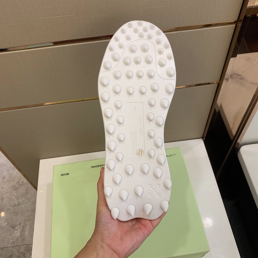 p270 齐色齐色齐色,颜色多多
OFF-WHITE 运动鞋
高版本非福建货
2020 春夏秀款球鞋正式发布独家上线曝光新配色高端版本出货/ 情侣款所有配件均通过定做出产正品裁片 原版比例大箭头定制网眼布双拼牛皮进口机器针车 数控针距精准做工不输大牌里层为高密度透气网眼布/垫脚羊皮私模重工抓地橡胶底 后跟坡度最贴切原版鞋型脱模
TPU大底
码数:男女情侣款35-45
厚底:约4CM 原盒包装配