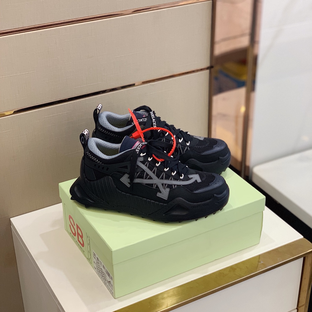 p270 齐色齐色齐色,颜色多多
OFF-WHITE 运动鞋
高版本非福建货
2020 春夏秀款球鞋正式发布独家上线曝光新配色高端版本出货/ 情侣款所有配件均通过定做出产正品裁片 原版比例大箭头定制网眼布双拼牛皮进口机器针车 数控针距精准做工不输大牌里层为高密度透气网眼布/垫脚羊皮私模重工抓地橡胶底 后跟坡度最贴切原版鞋型脱模
TPU大底
码数:男女情侣款35-45
厚底:约4CM 原盒包装配