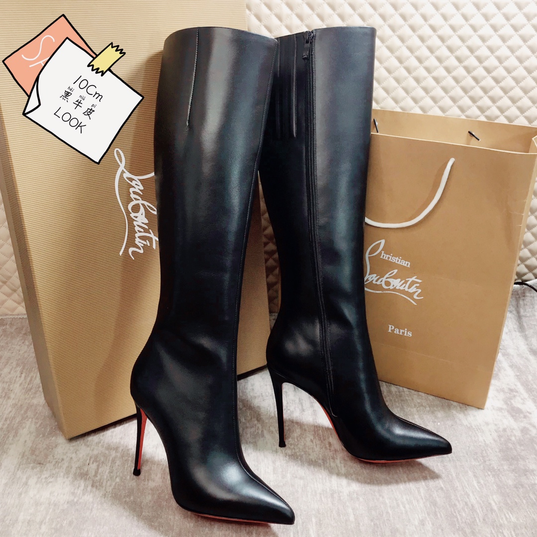 NO:337046,High-end customized autumn and winter boot series! H10Cm, size 34-43. Private mold trademark zipper. 902-016 black cowhide. Sheepskin, genuine leather sole. Official website synchronization. 16-inch long boots. Standard European size Reference:902-016 Color:black Material:cowhide Lining:goat leather Heel height:10Cm Sole:leather sole Size:EUR 34-42 (US 4-11):,,christian louboutin,boots,cowhide,sheepskin,Leather soles19860909高端订制 秋冬靴系列！ H10Cm,尺码34-43码.私模商标拉链 .902-016黑牛皮.羊皮里,真皮大底.官网同步.16寸長靴. 标准欧码 Reference:902-016 Color:black Material:cowhide Lining:goat leather Heel heigh:10Cm Sole:leather sole Size:EUR 34－42（US 4一11) :,,christian louboutin,boots,cowhide,sheepskin,Leather soles,Women's Shoes